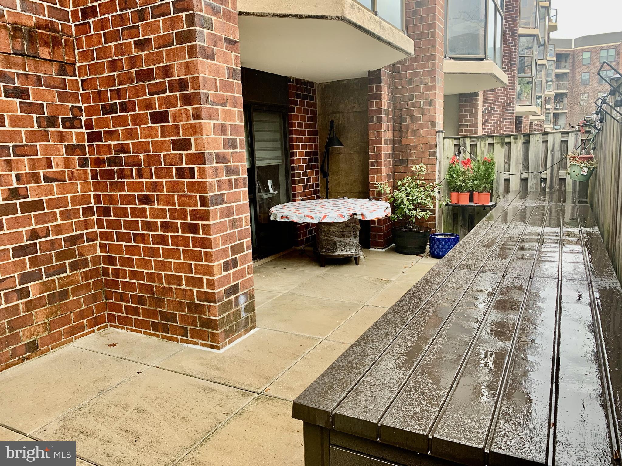 ASTORIA CONDOMINIUM - Residential