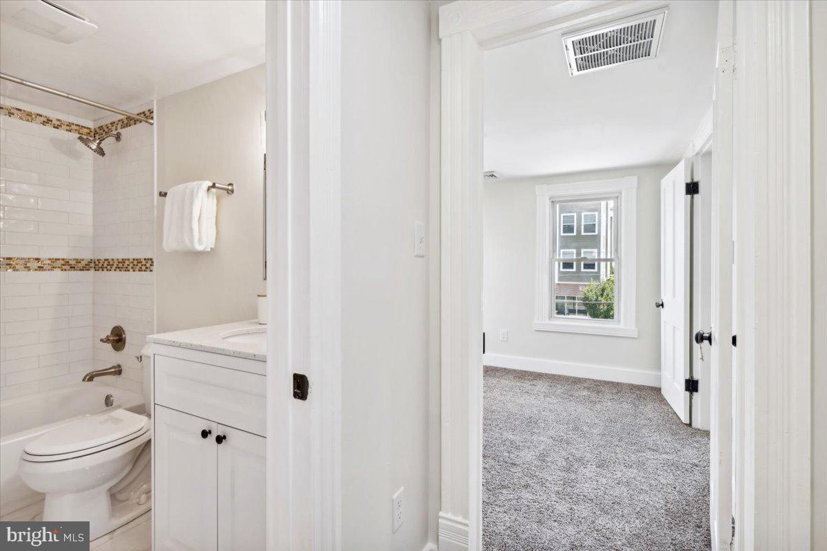 DOWNTOWN FREDERICK - Residential