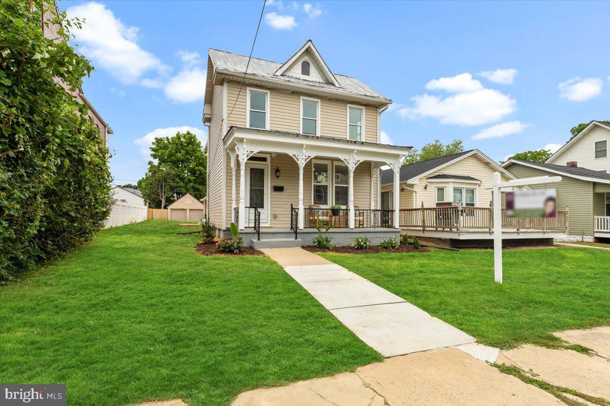 DOWNTOWN FREDERICK - Residential