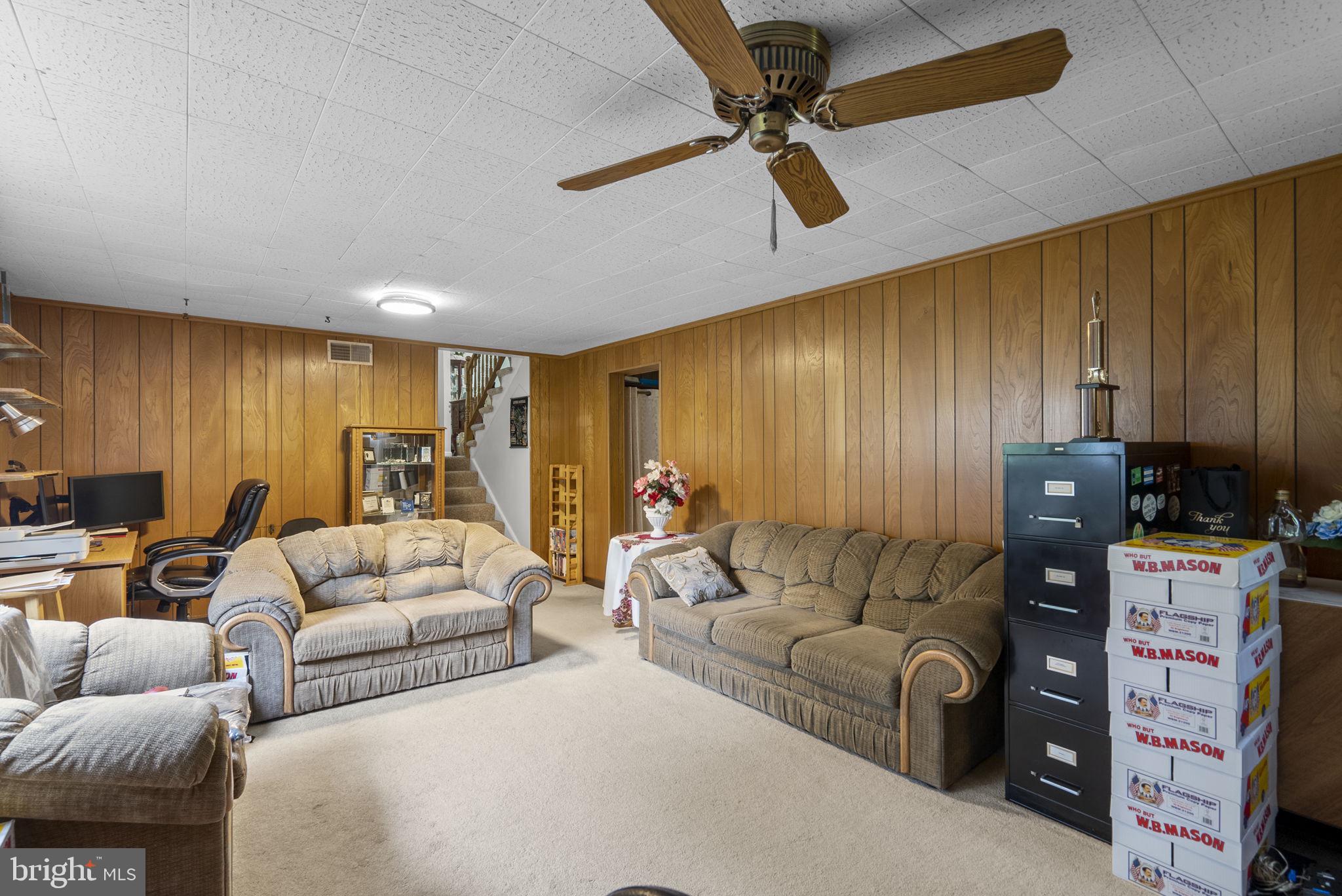 COLESVILLE OUTSIDE - Residential