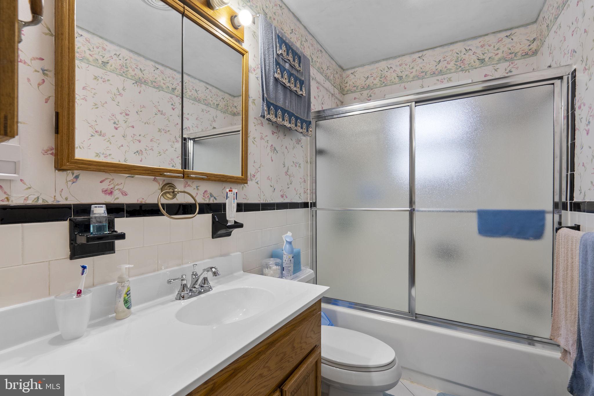 COLESVILLE OUTSIDE - Residential