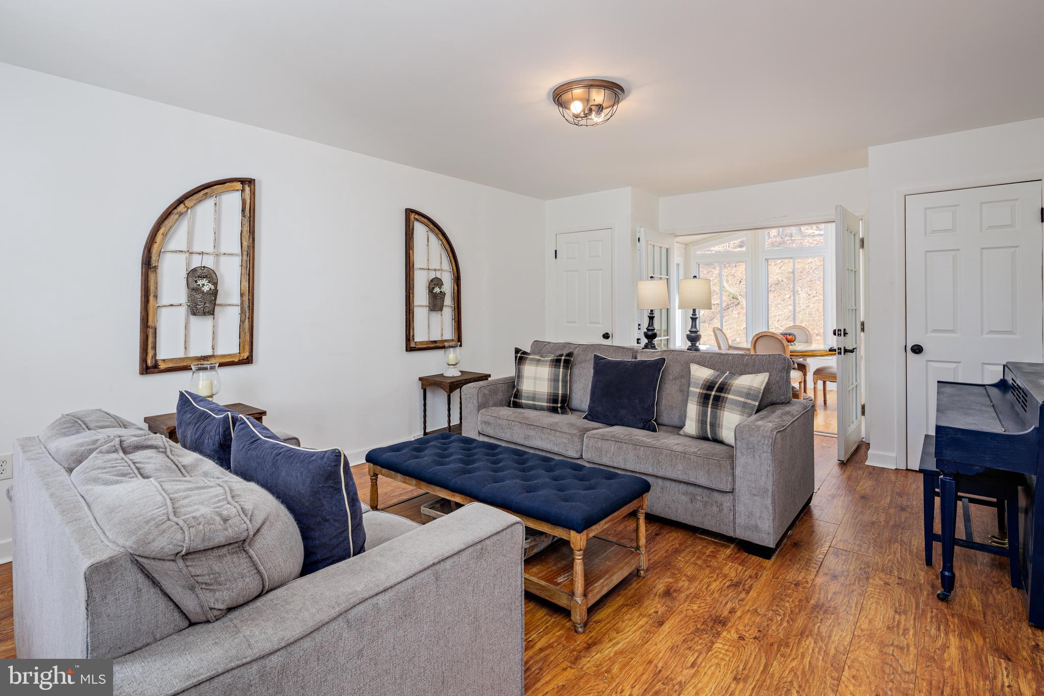 CAVES PARK - Residential