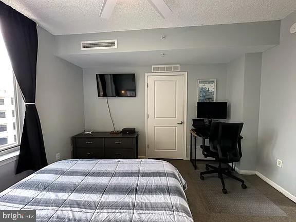 CRESCENT - Residential Lease
