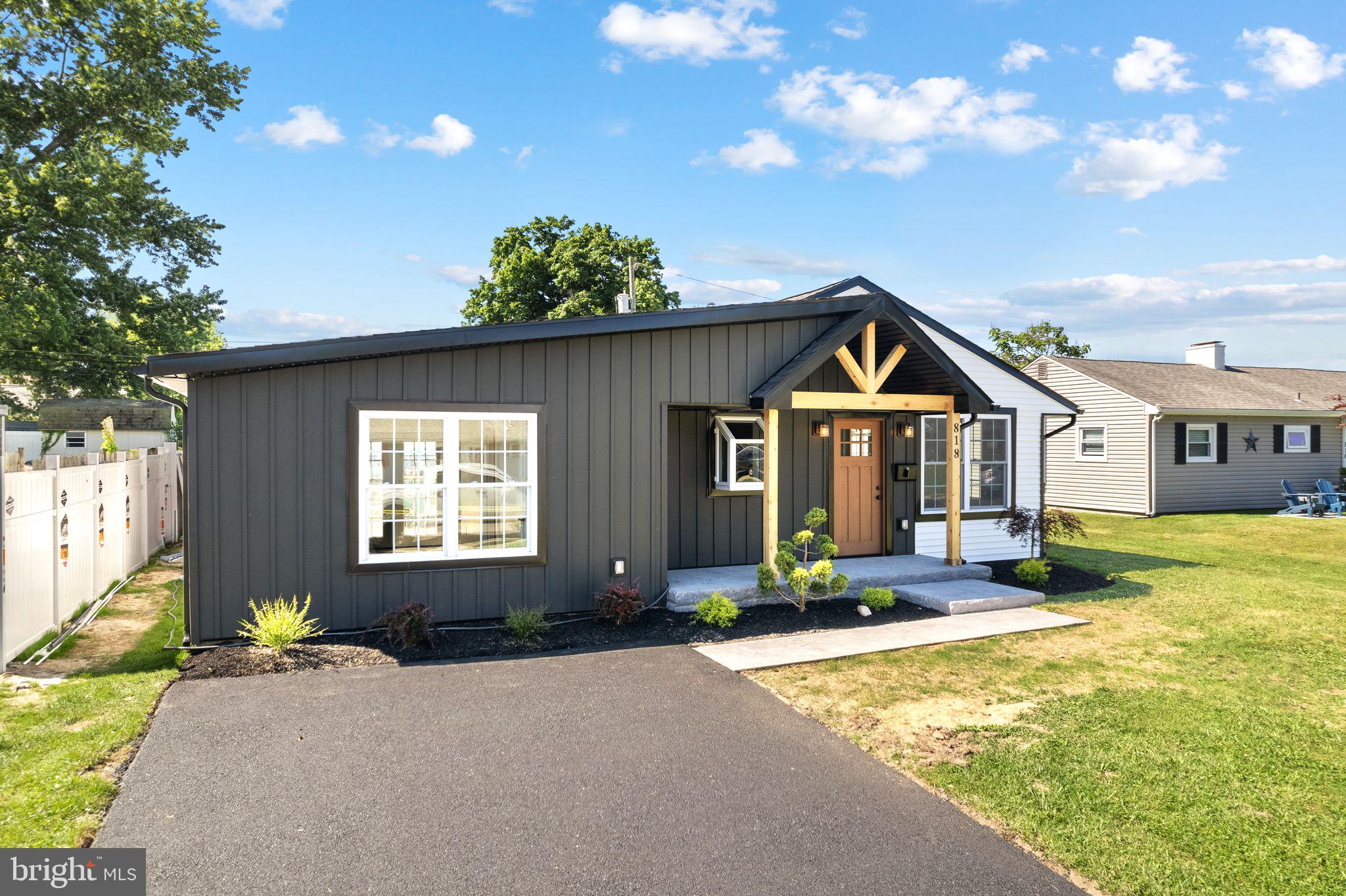 FAIRLESS HILLS - Residential