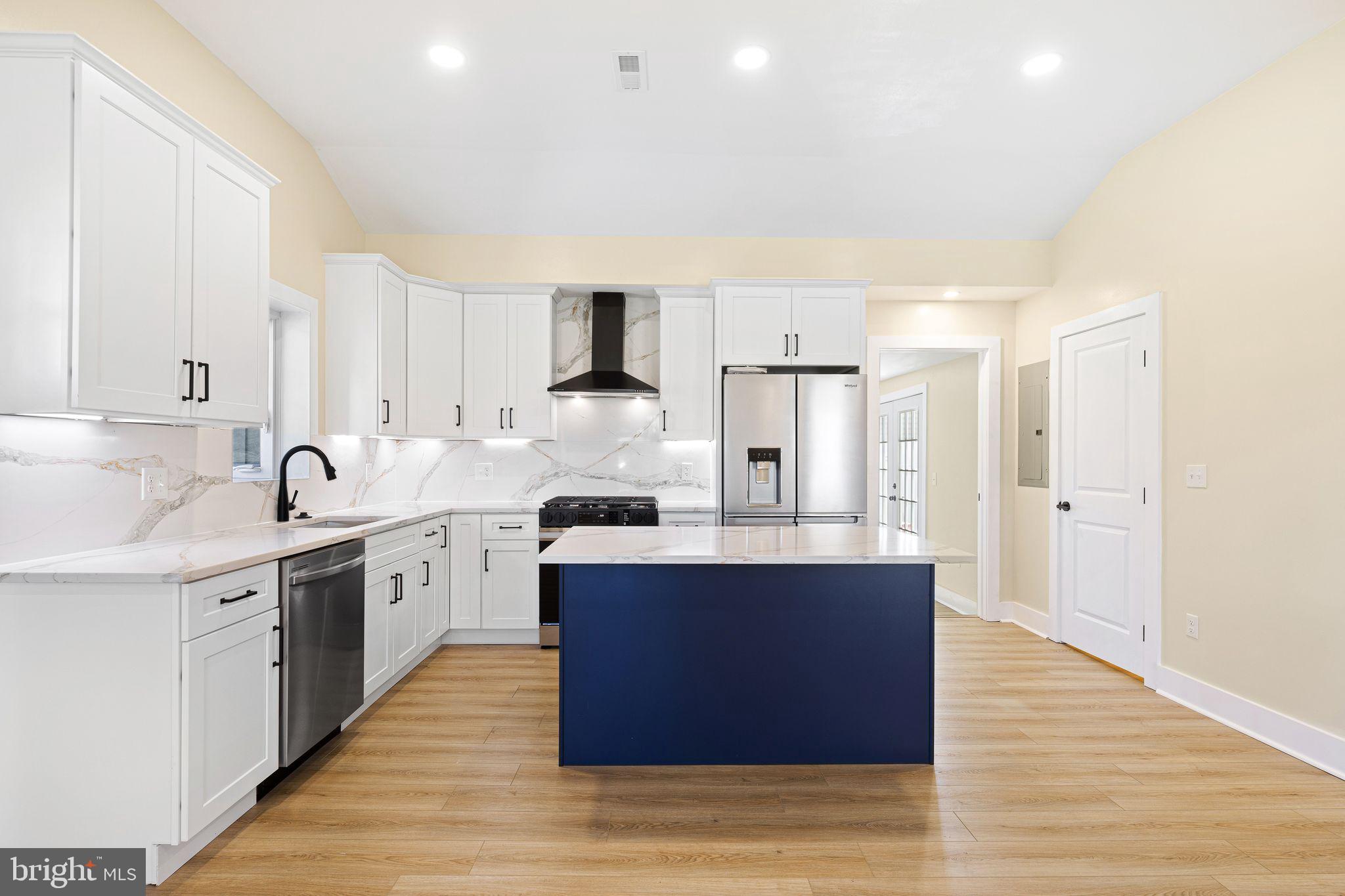FAIRLESS HILLS - Residential