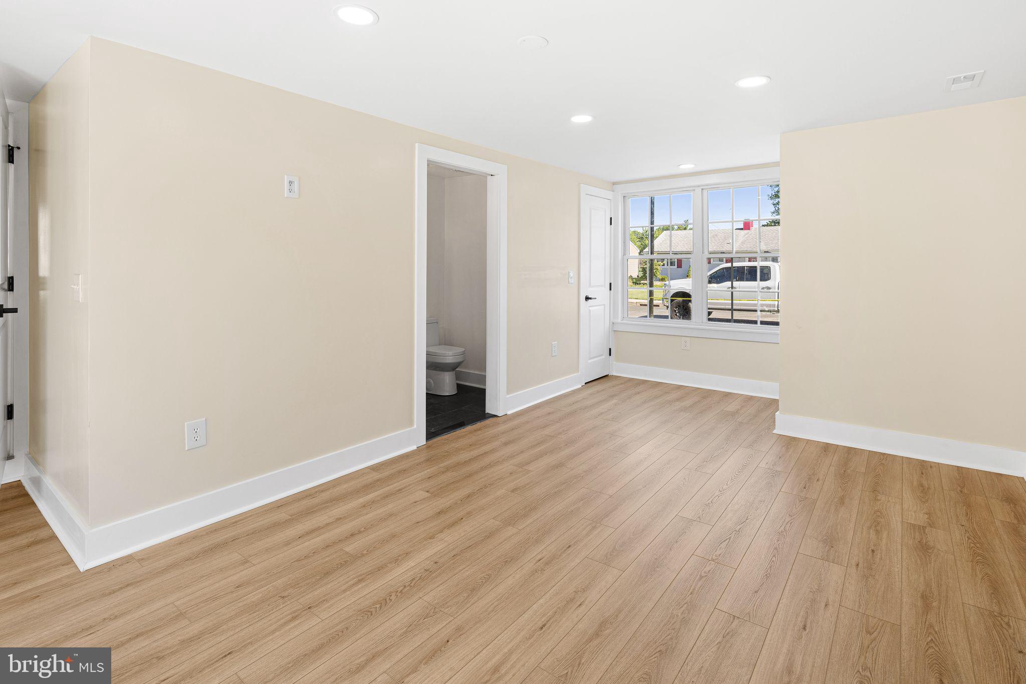 FAIRLESS HILLS - Residential