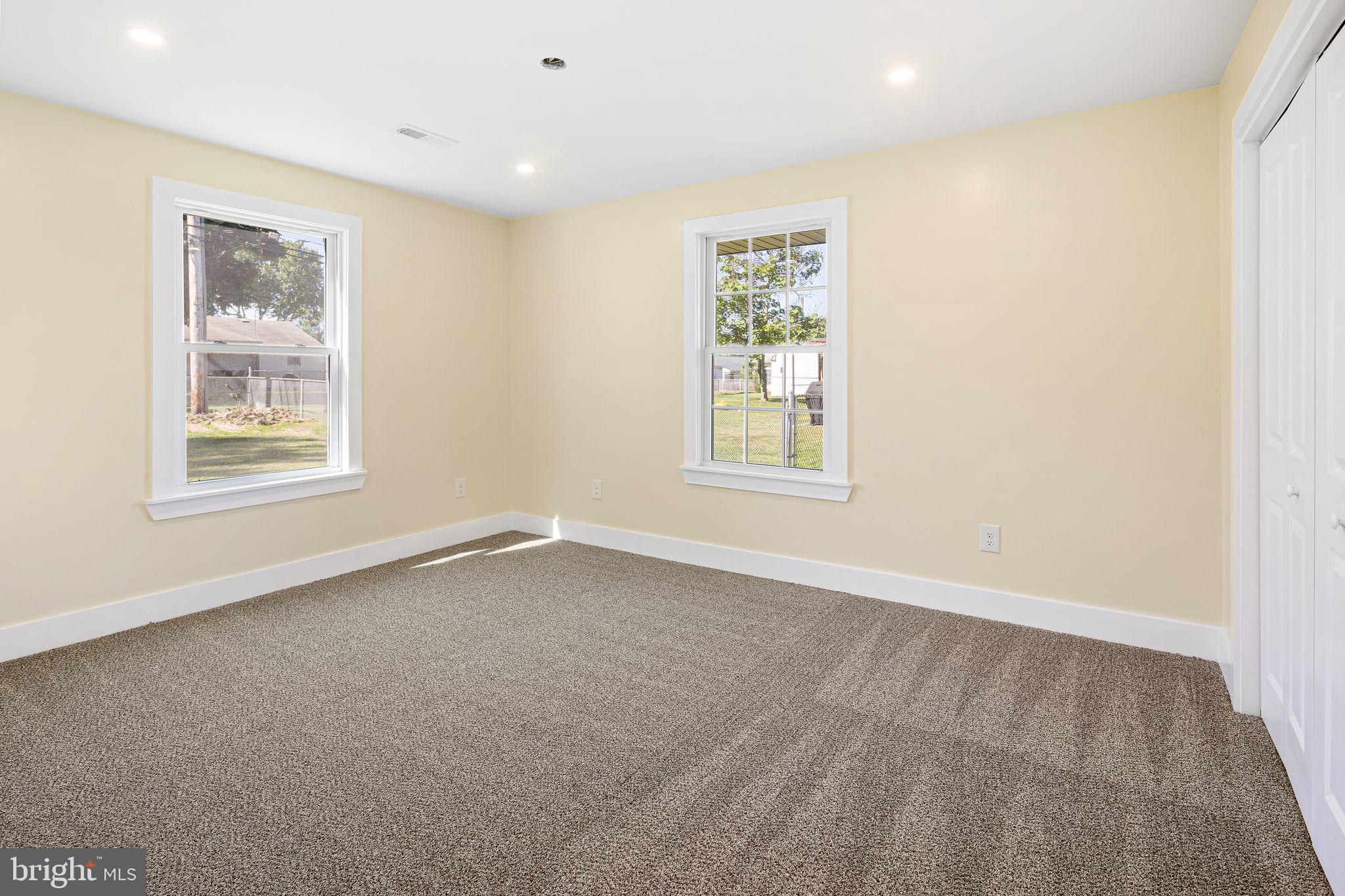 FAIRLESS HILLS - Residential