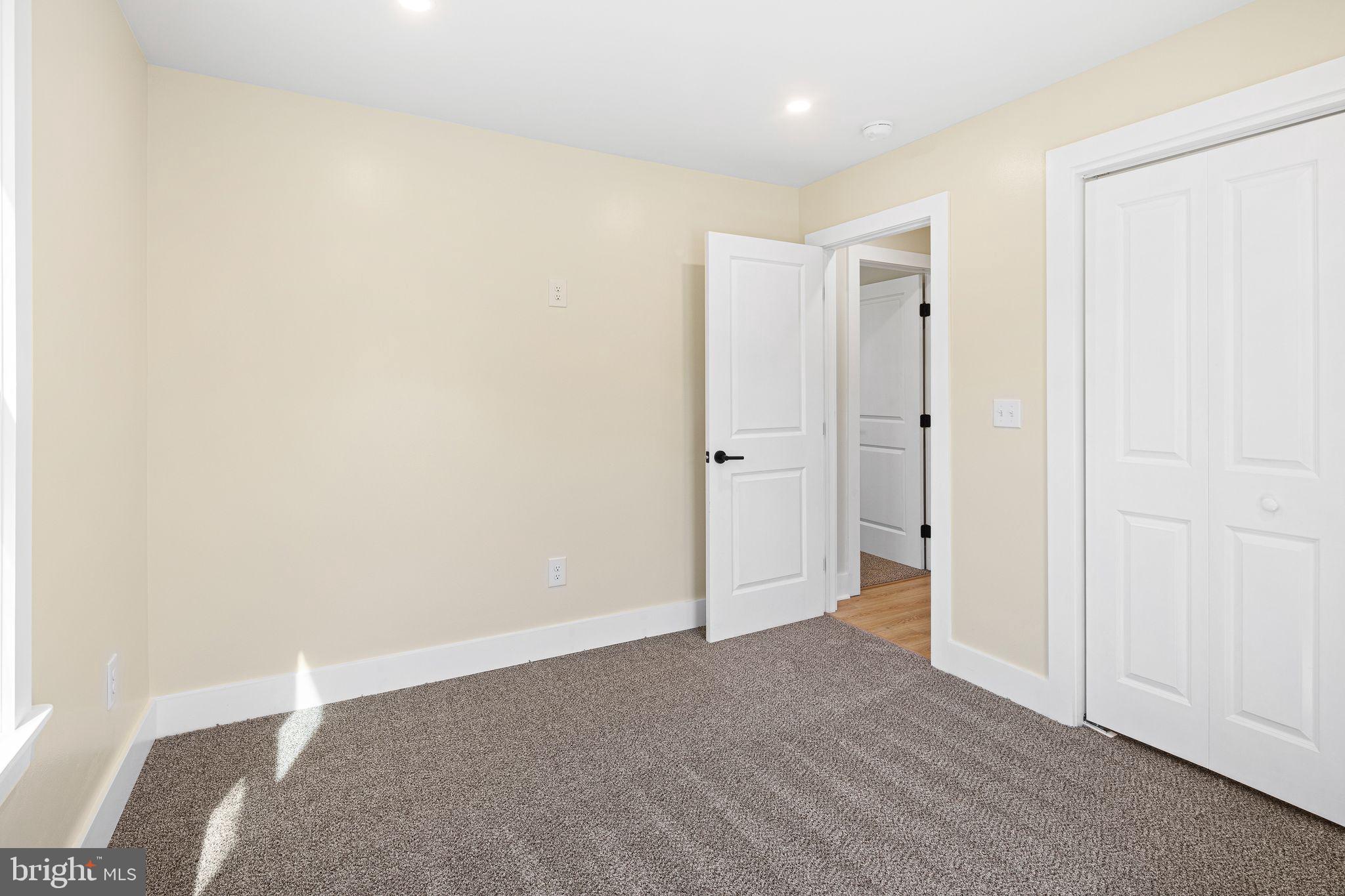 FAIRLESS HILLS - Residential