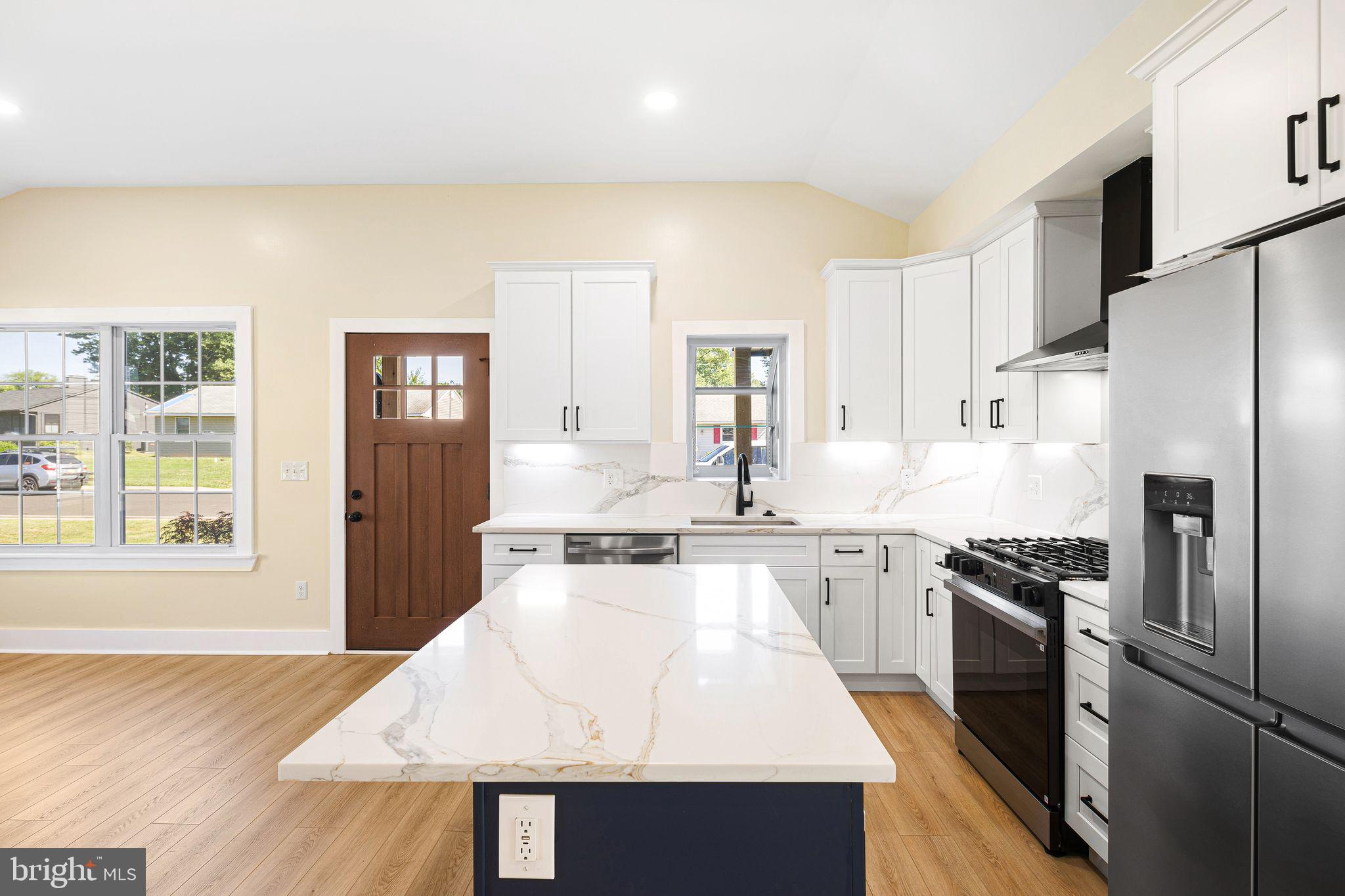 FAIRLESS HILLS - Residential