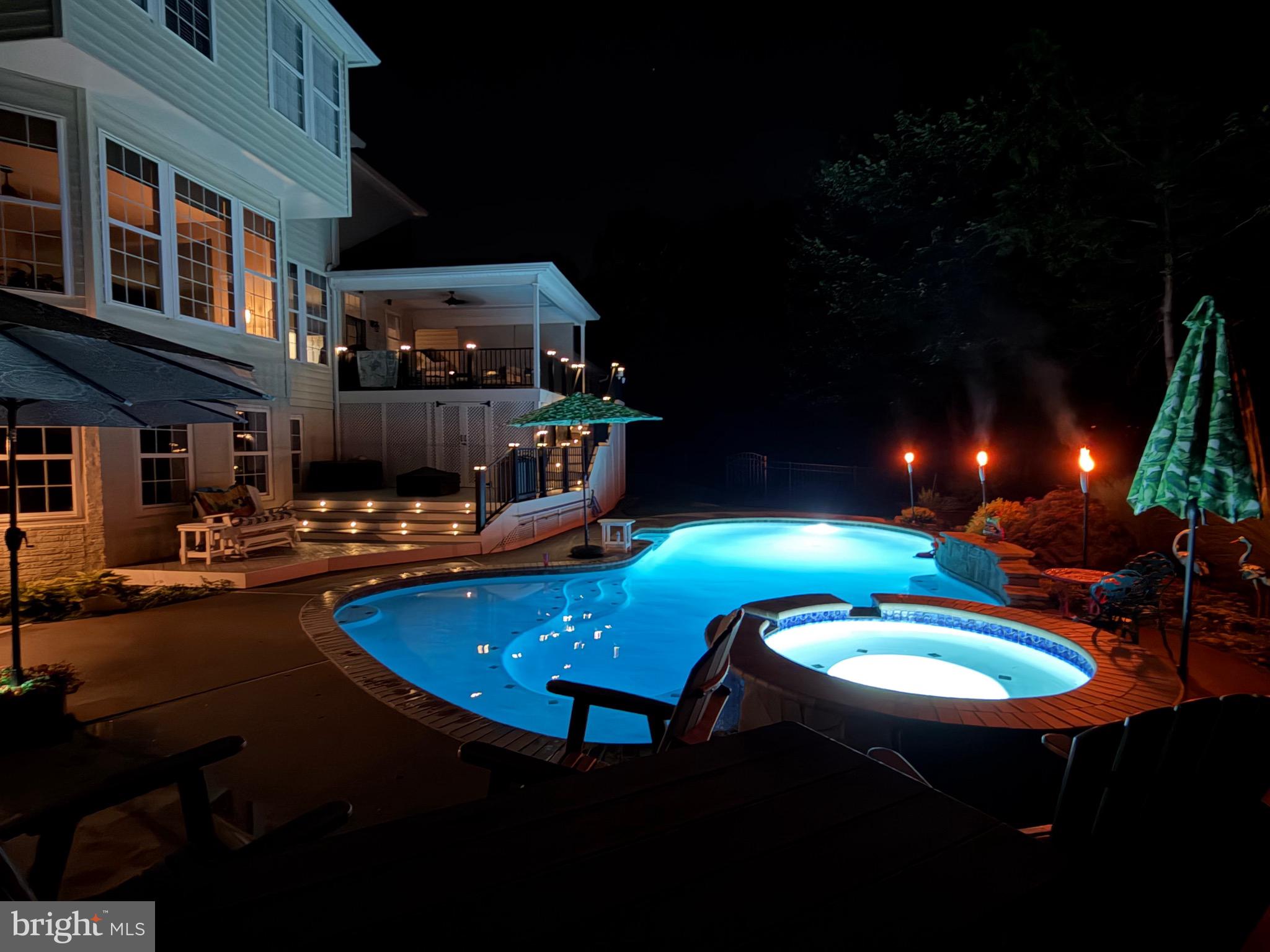 TALL CEDAR ESTATES - Residential