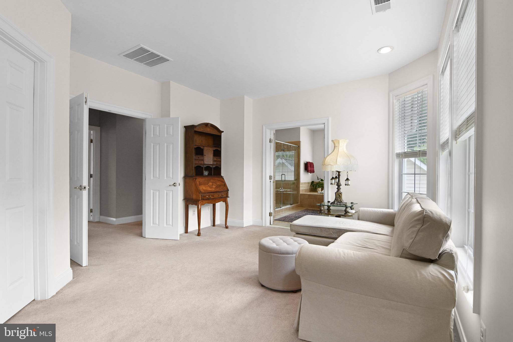 TALL CEDAR ESTATES - Residential