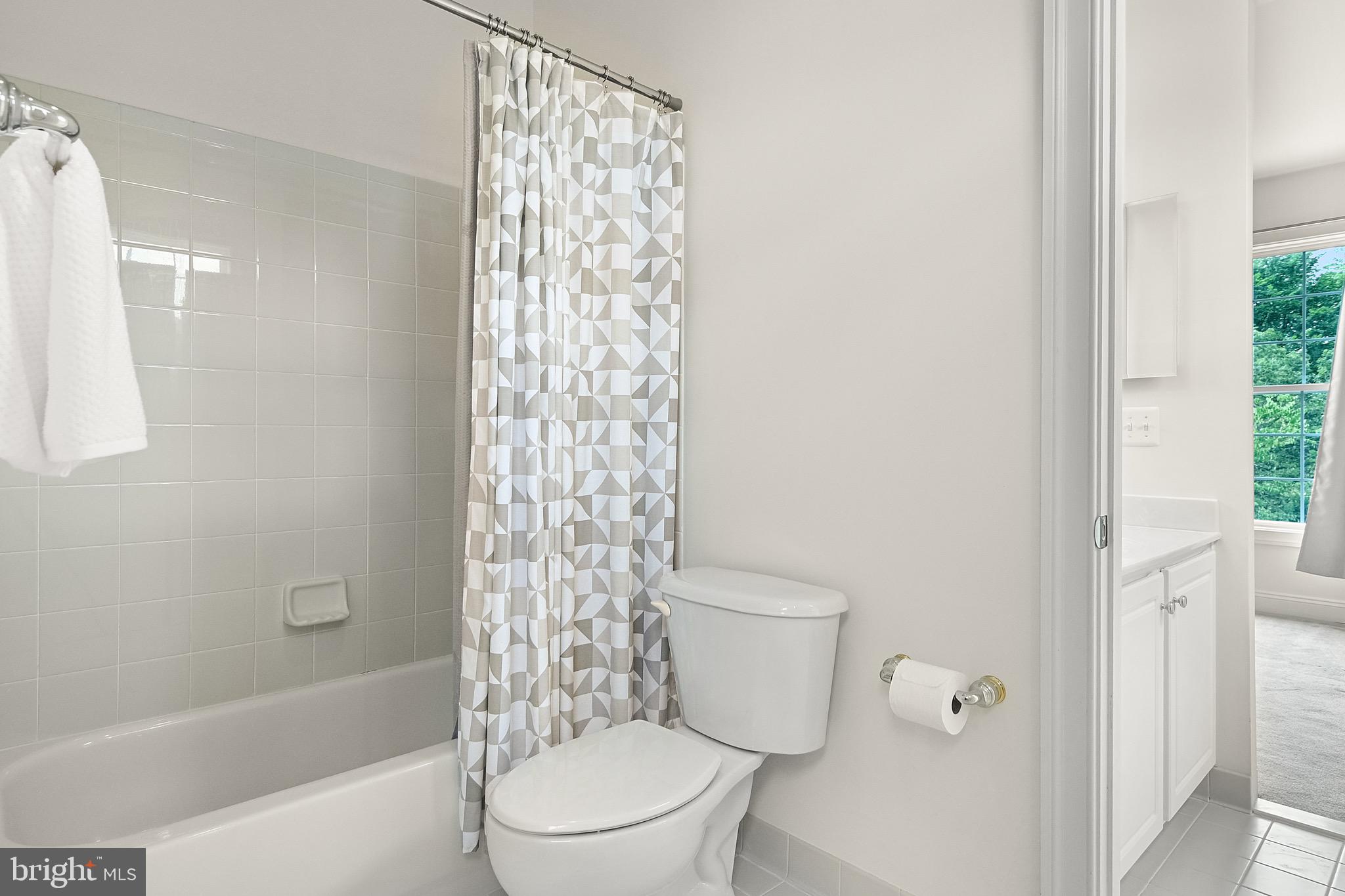 TALL CEDAR ESTATES - Residential