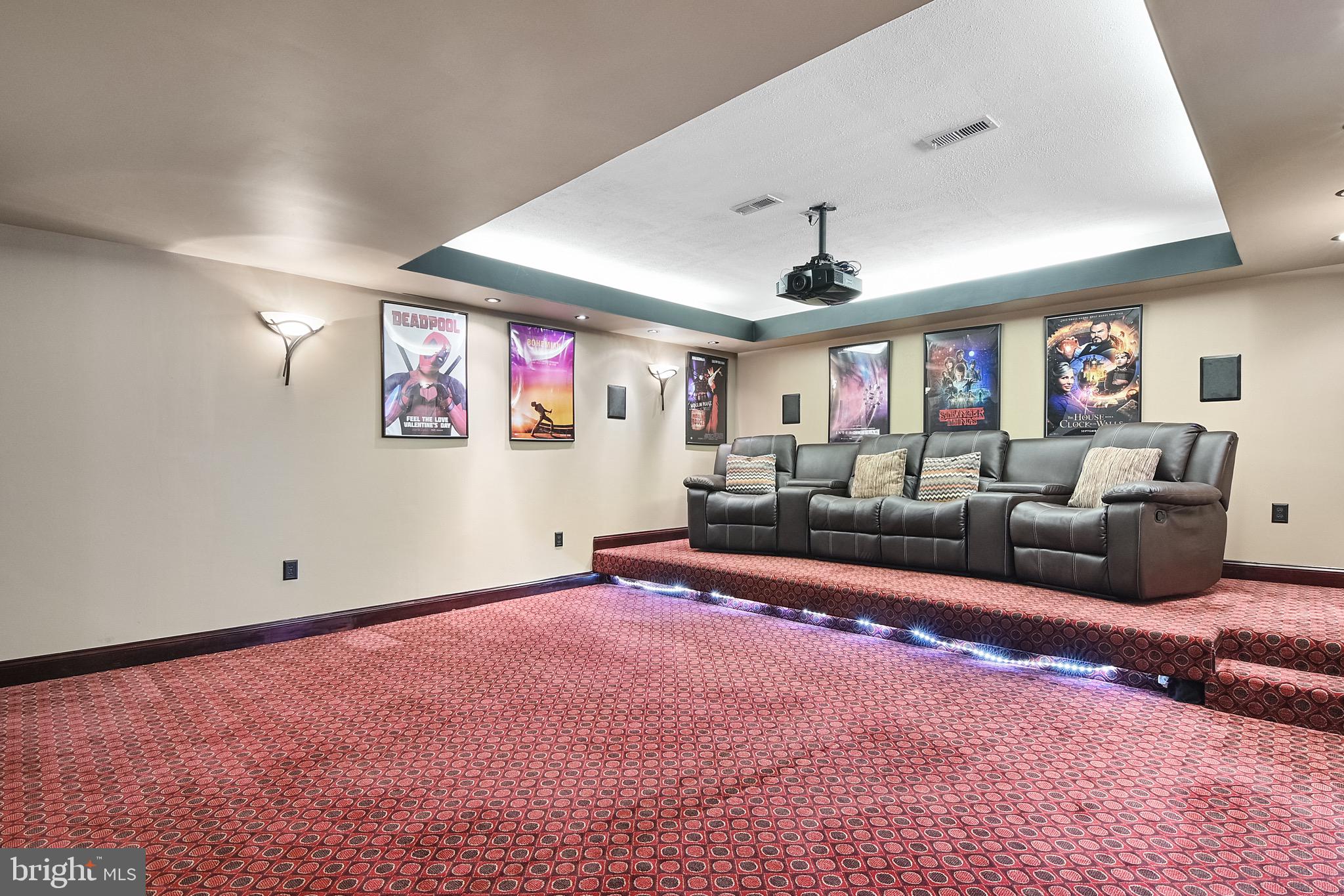 TALL CEDAR ESTATES - Residential
