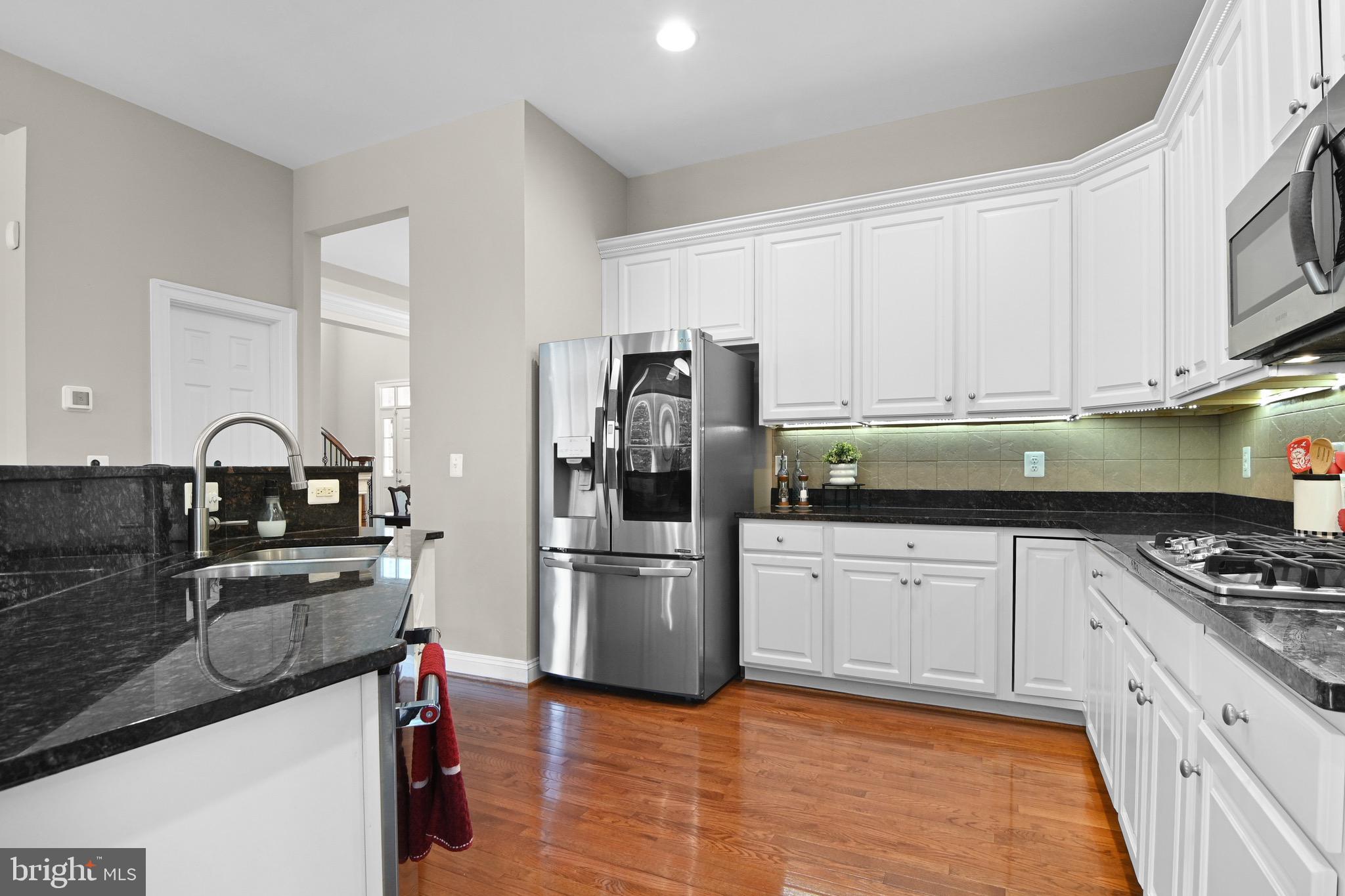 TALL CEDAR ESTATES - Residential