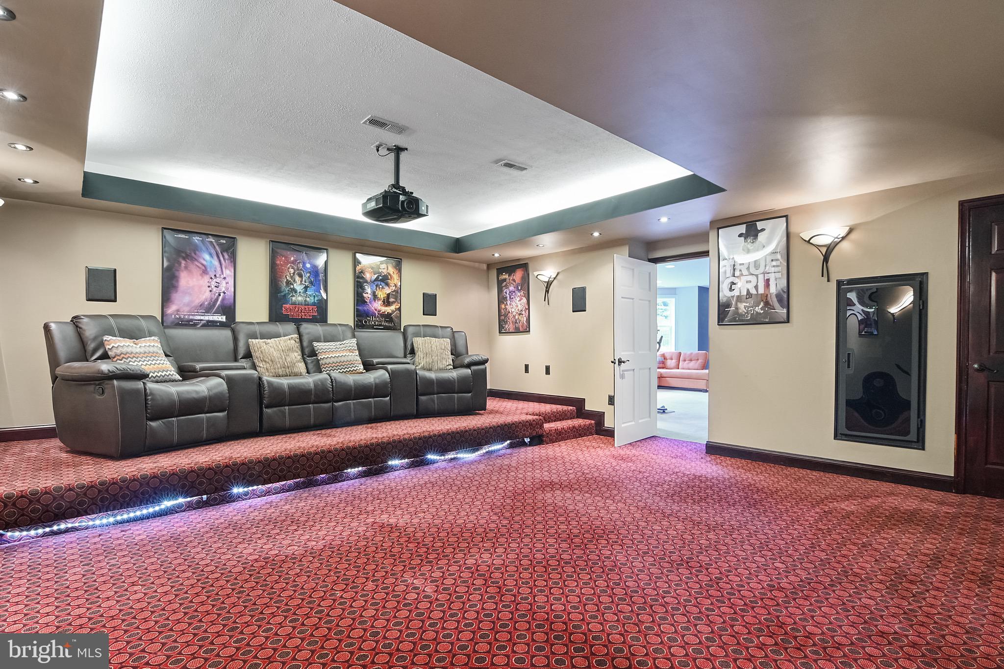 TALL CEDAR ESTATES - Residential