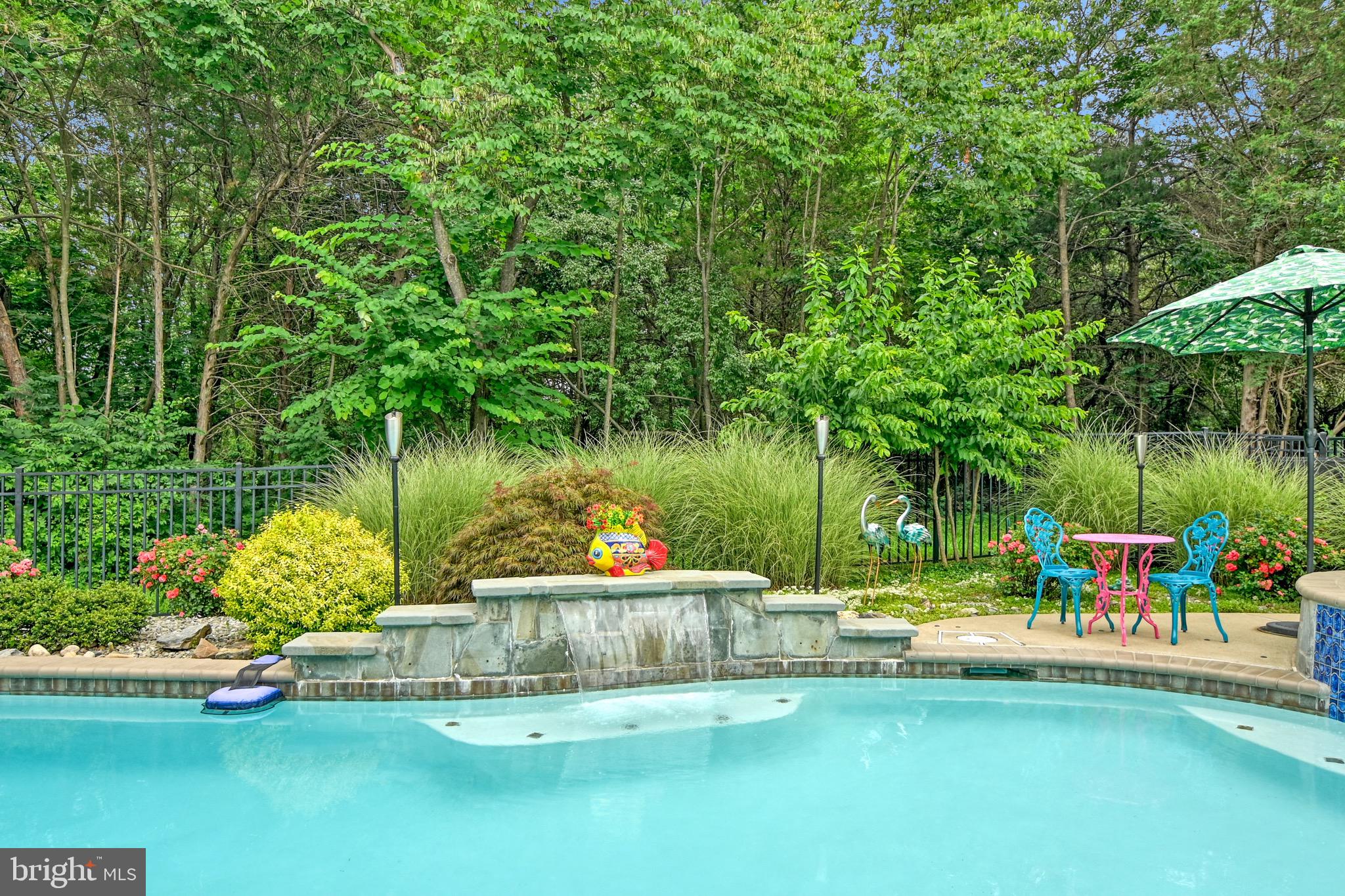 TALL CEDAR ESTATES - Residential