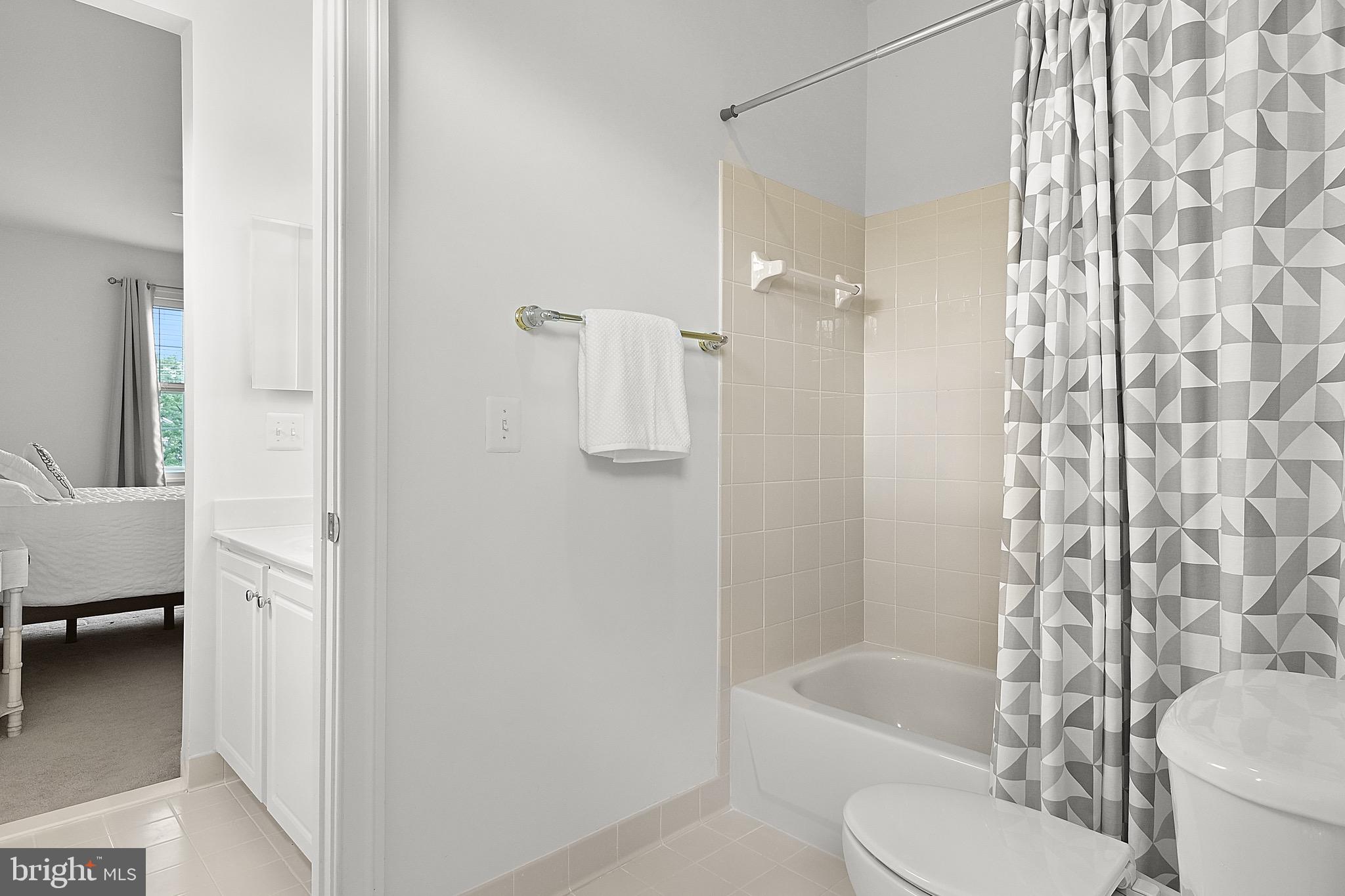 TALL CEDAR ESTATES - Residential
