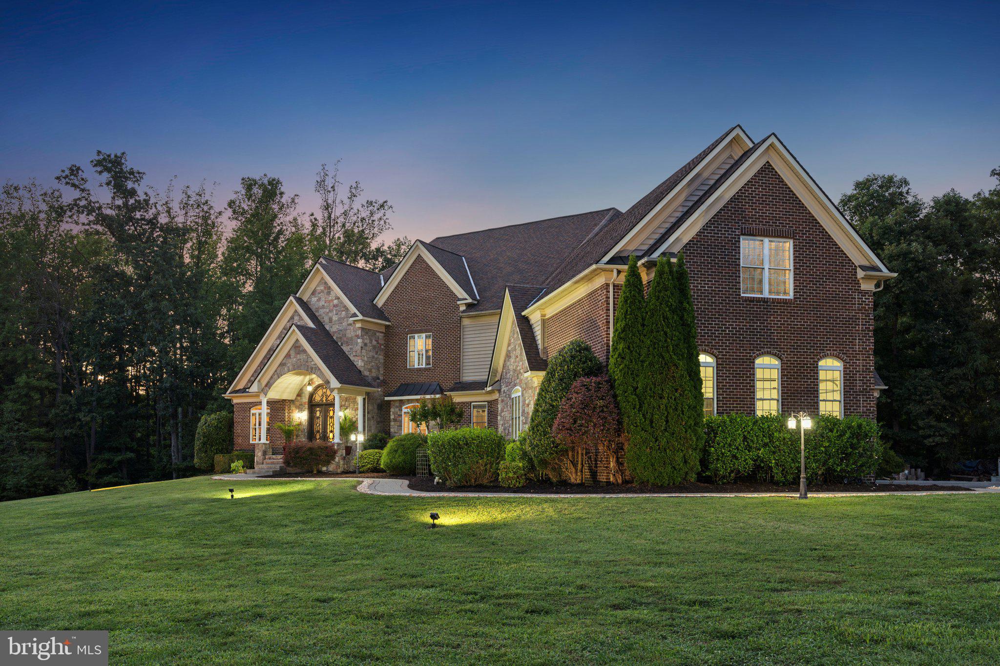 ESTATES OF HARTWOOD - Residential