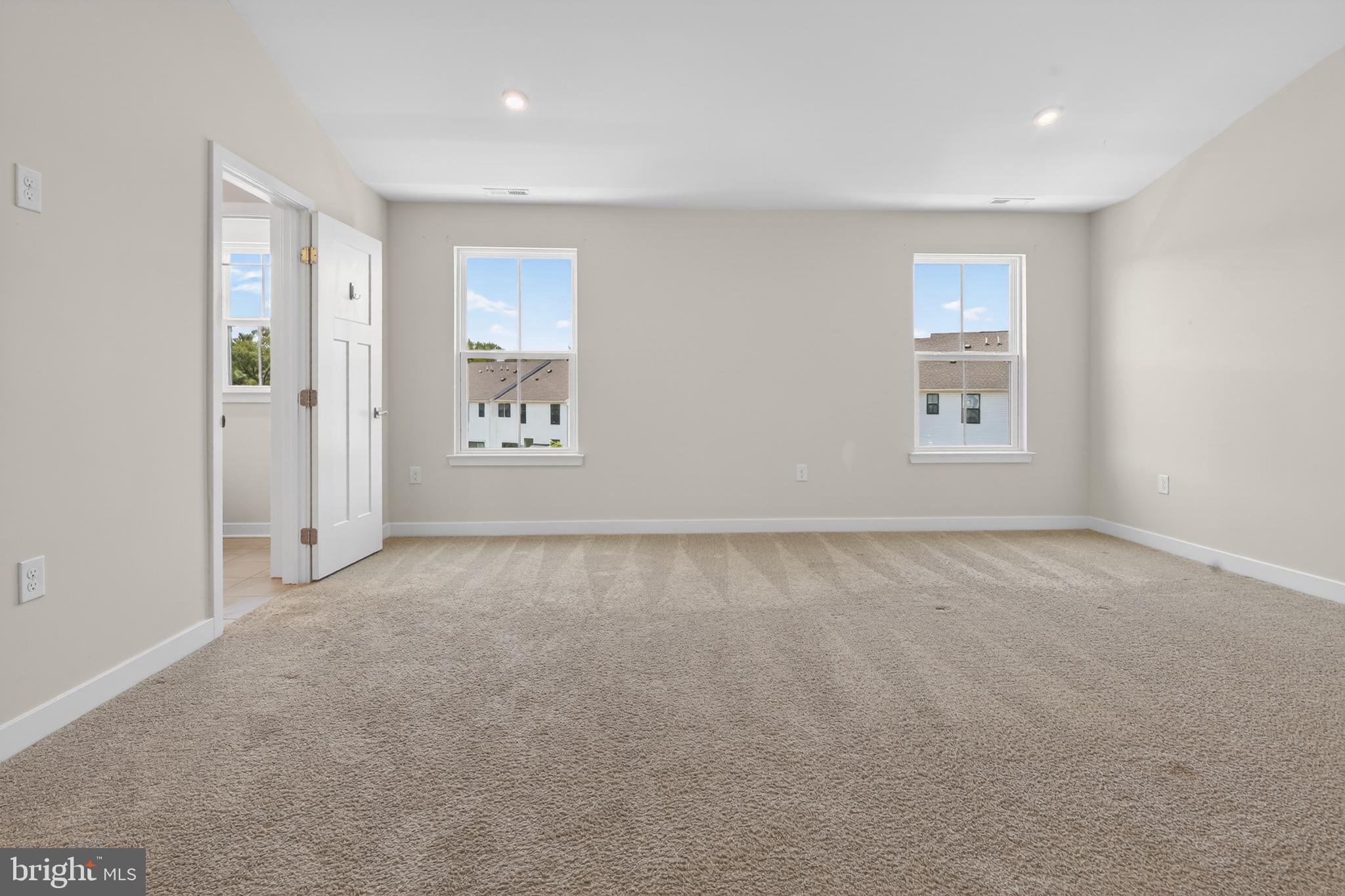 ASHBOURNE MEADOWS - Residential