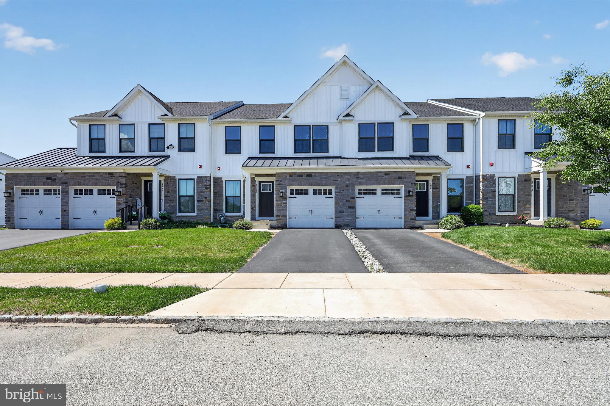 ASHBOURNE MEADOWS - Residential
