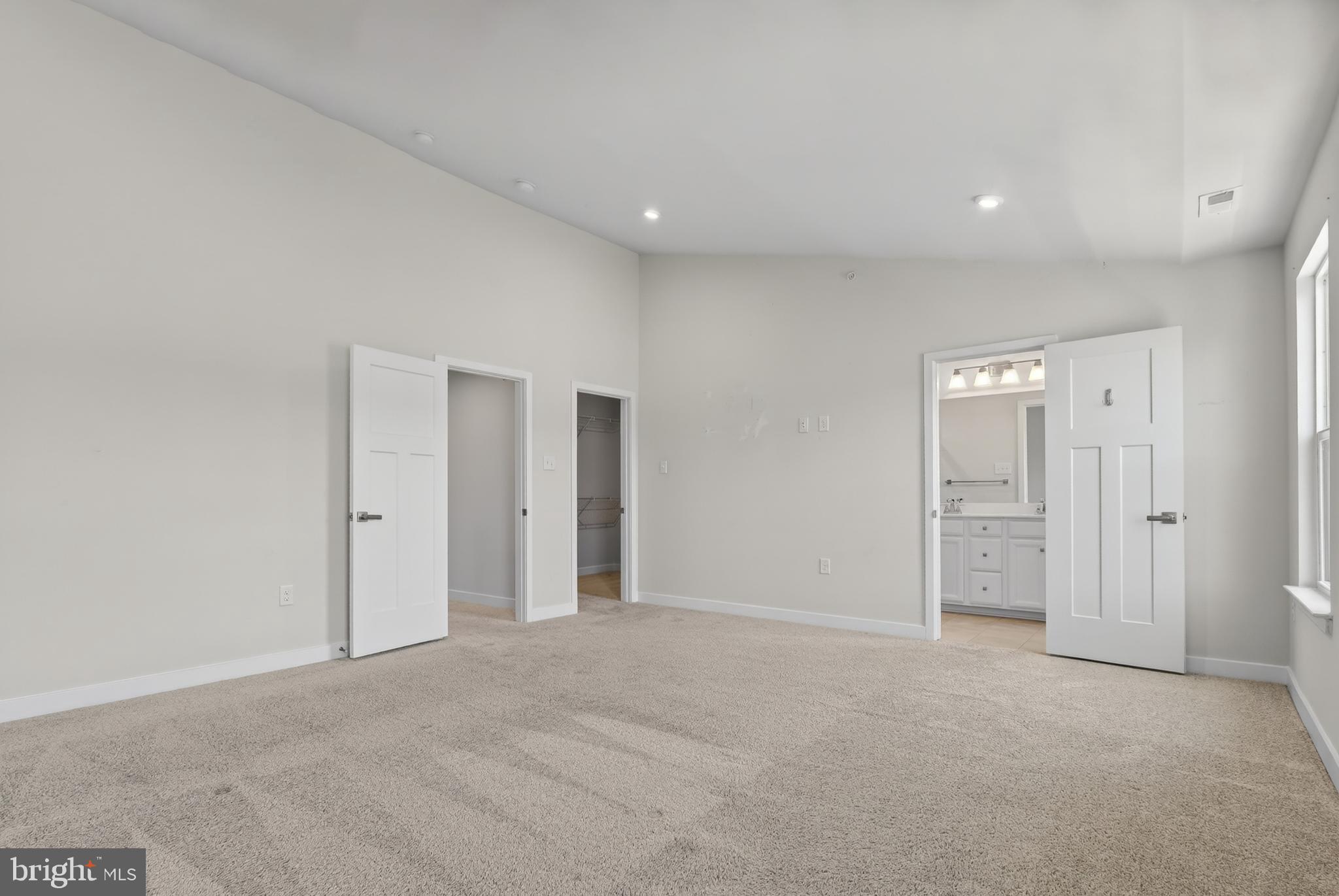 ASHBOURNE MEADOWS - Residential