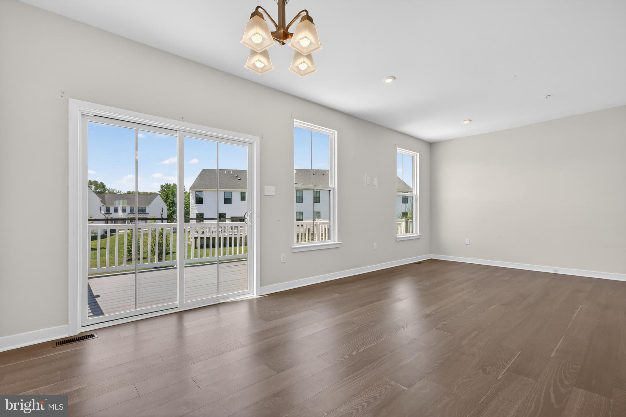 ASHBOURNE MEADOWS - Residential