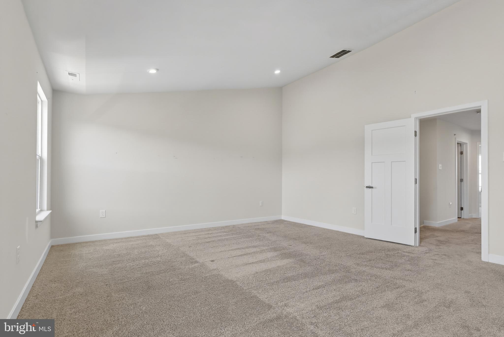 ASHBOURNE MEADOWS - Residential
