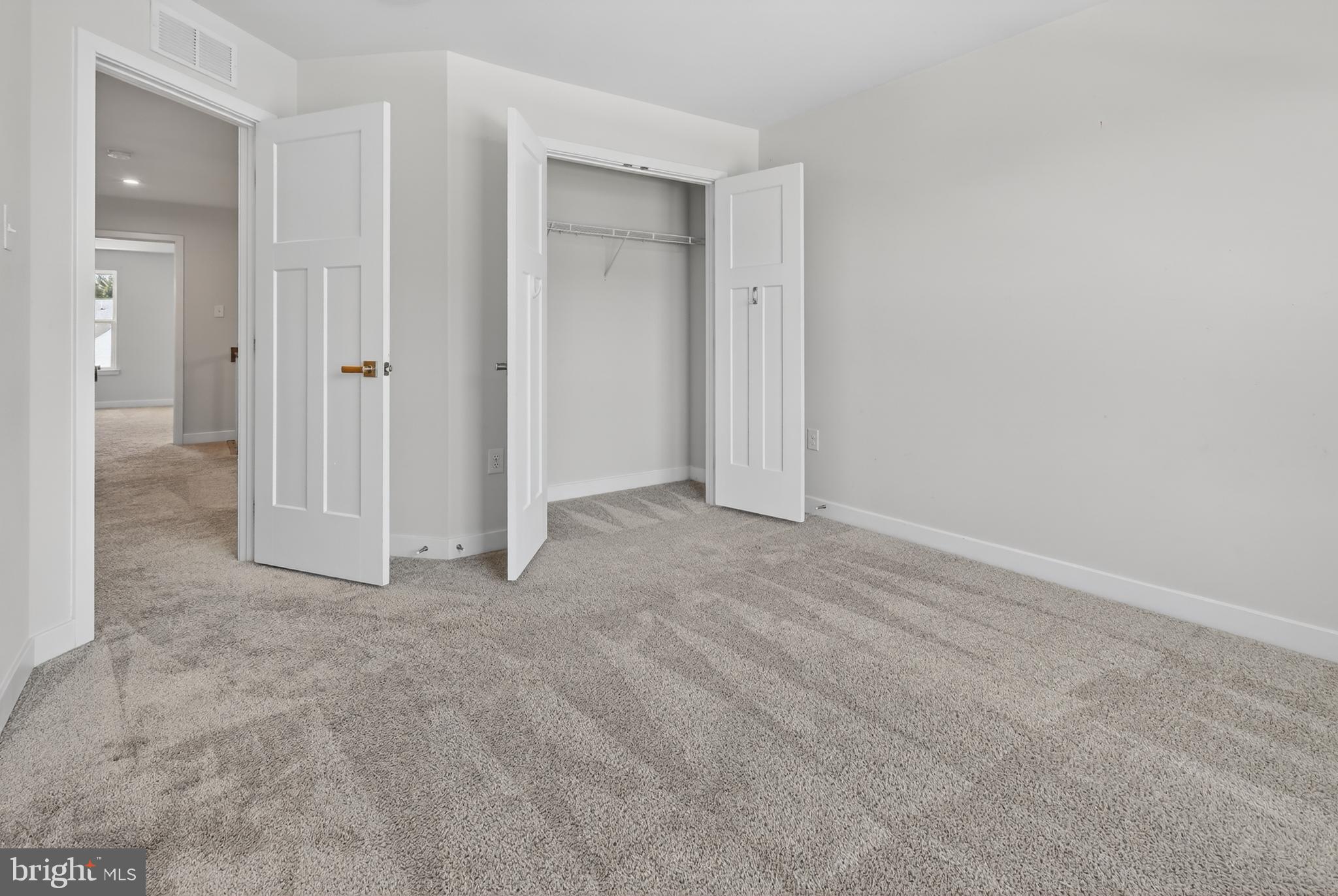 ASHBOURNE MEADOWS - Residential