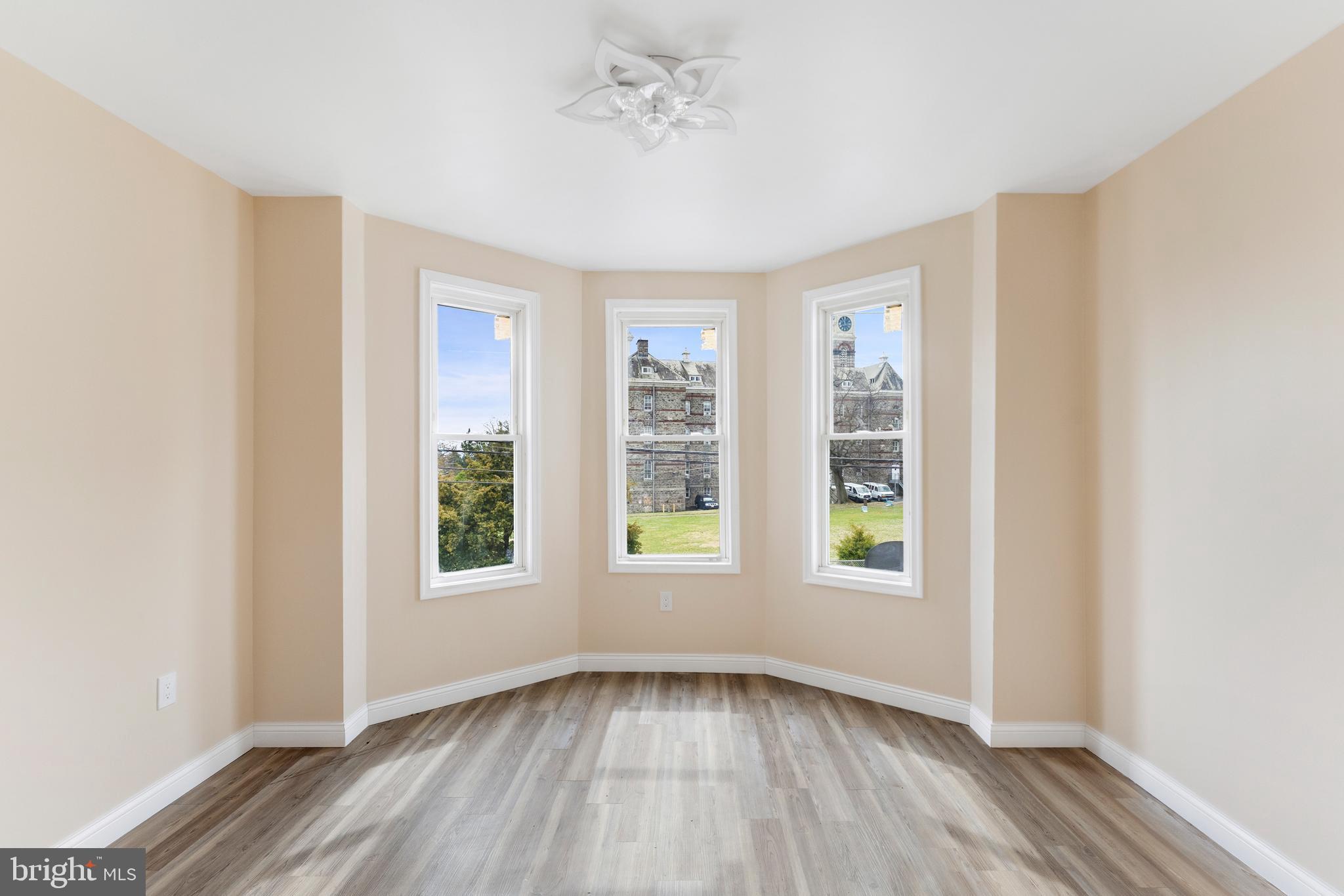 IRVINGTON - Residential