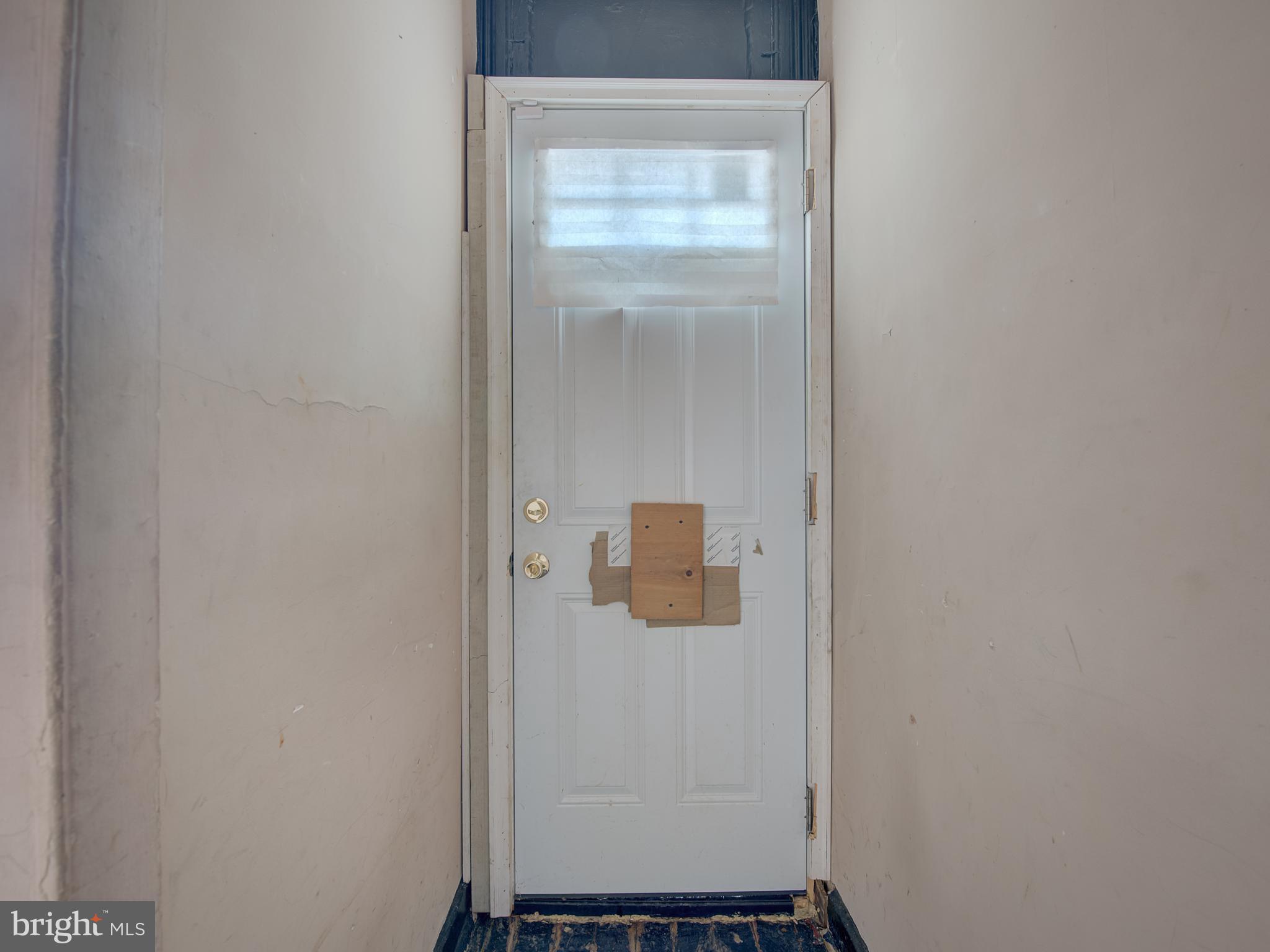SANDTOWN-WINCHESTER - Residential