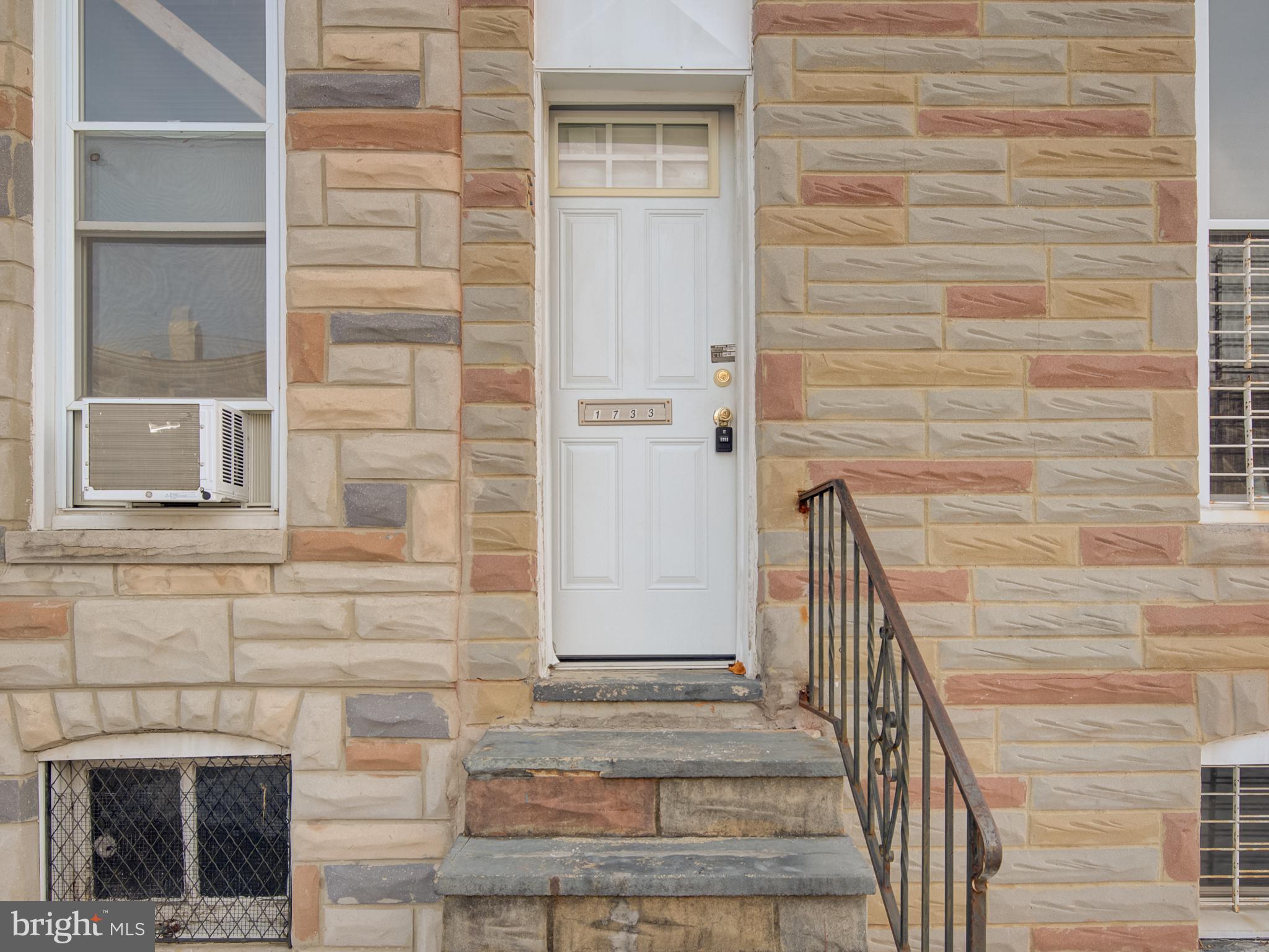 SANDTOWN-WINCHESTER - Residential
