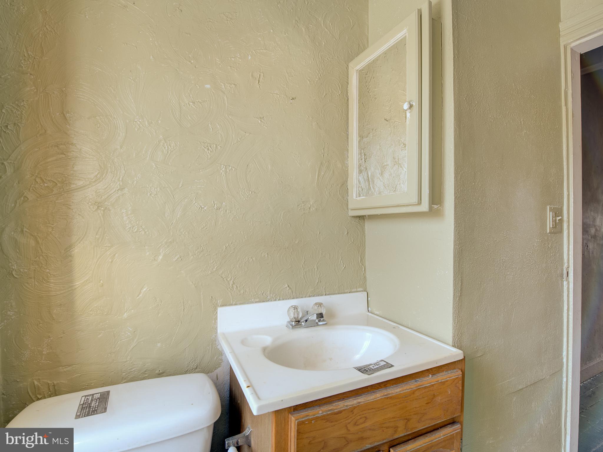 SANDTOWN-WINCHESTER - Residential