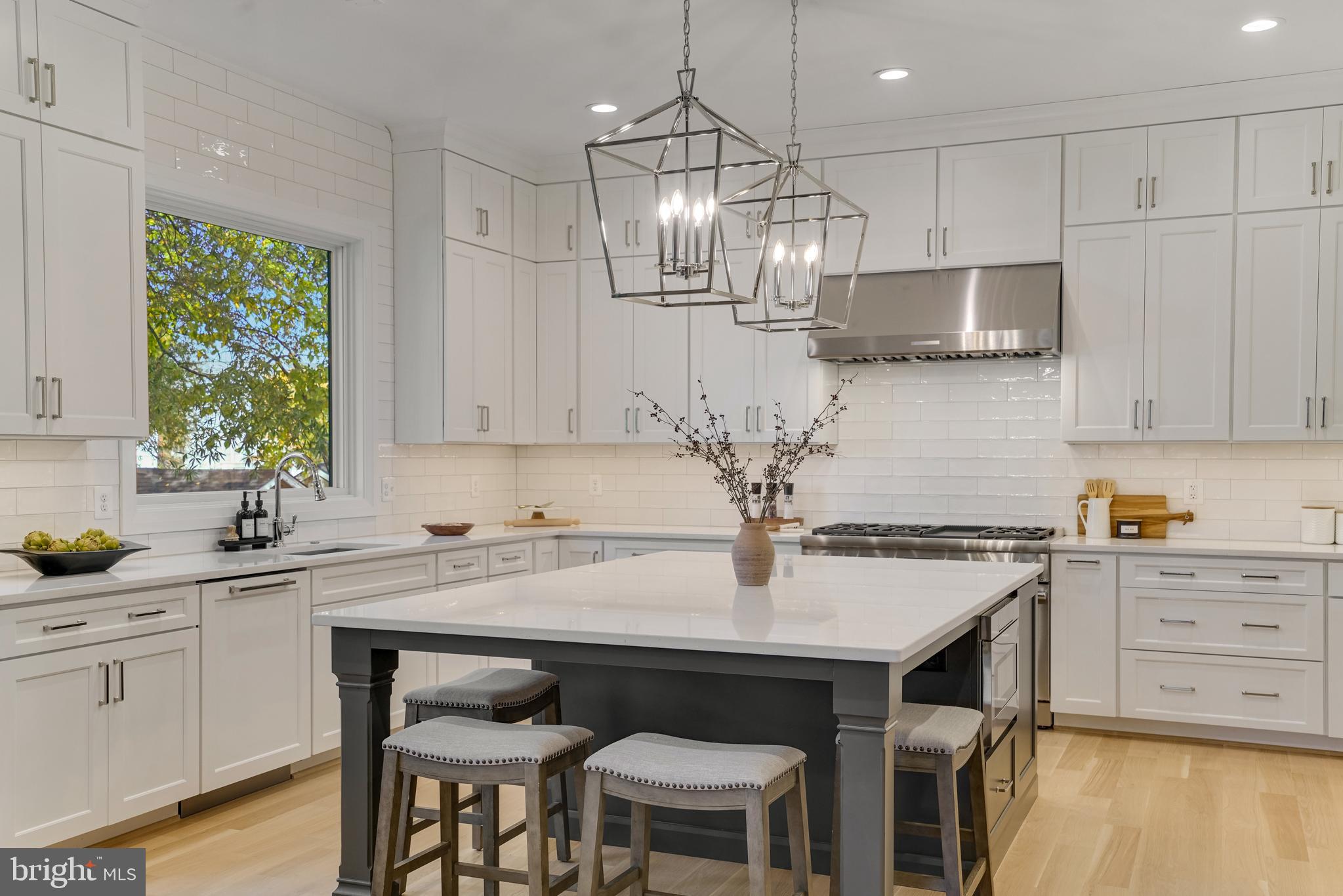CHERRYDALE - Residential