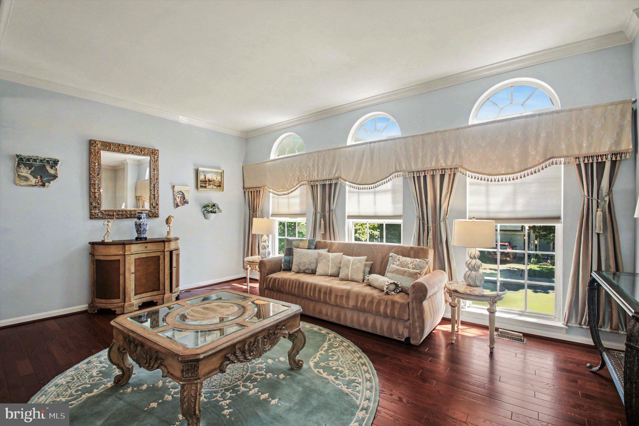 LANSDOWNE ON THE POTOMAC - Residential