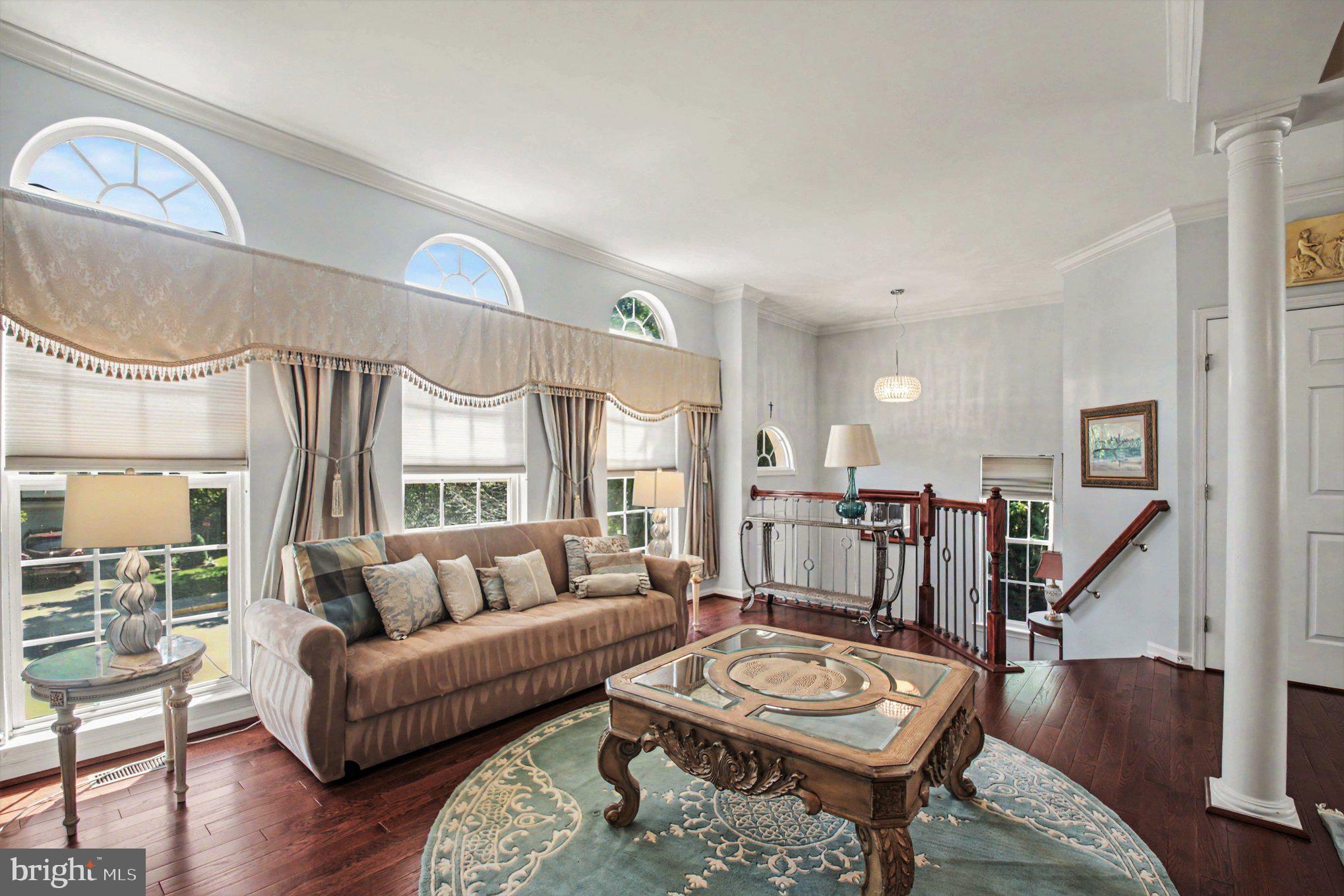 LANSDOWNE ON THE POTOMAC - Residential