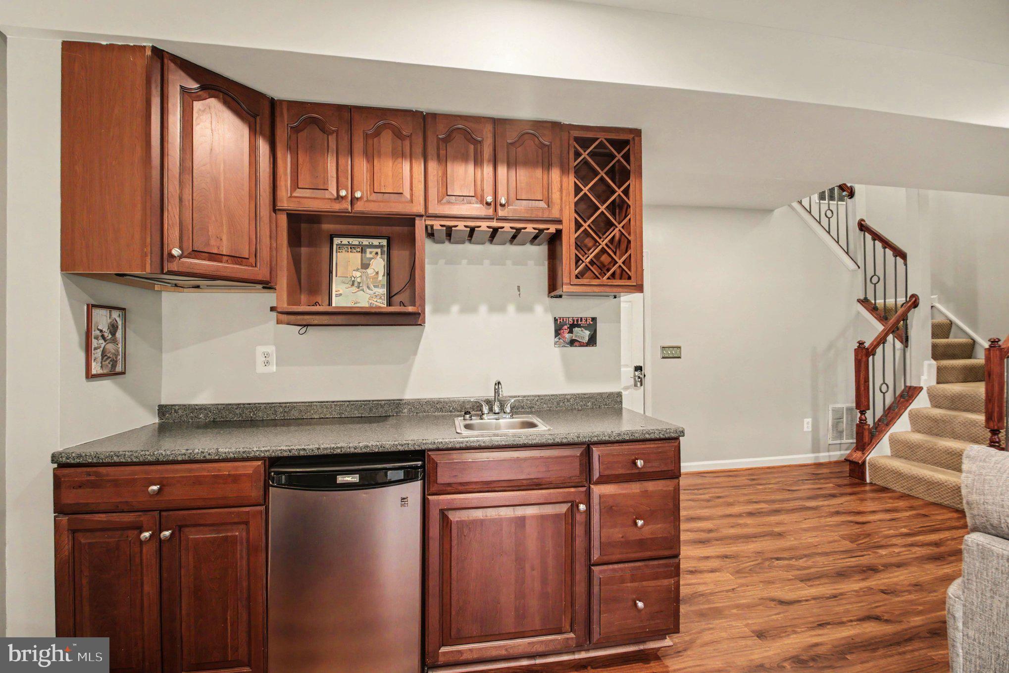 LANSDOWNE ON THE POTOMAC - Residential