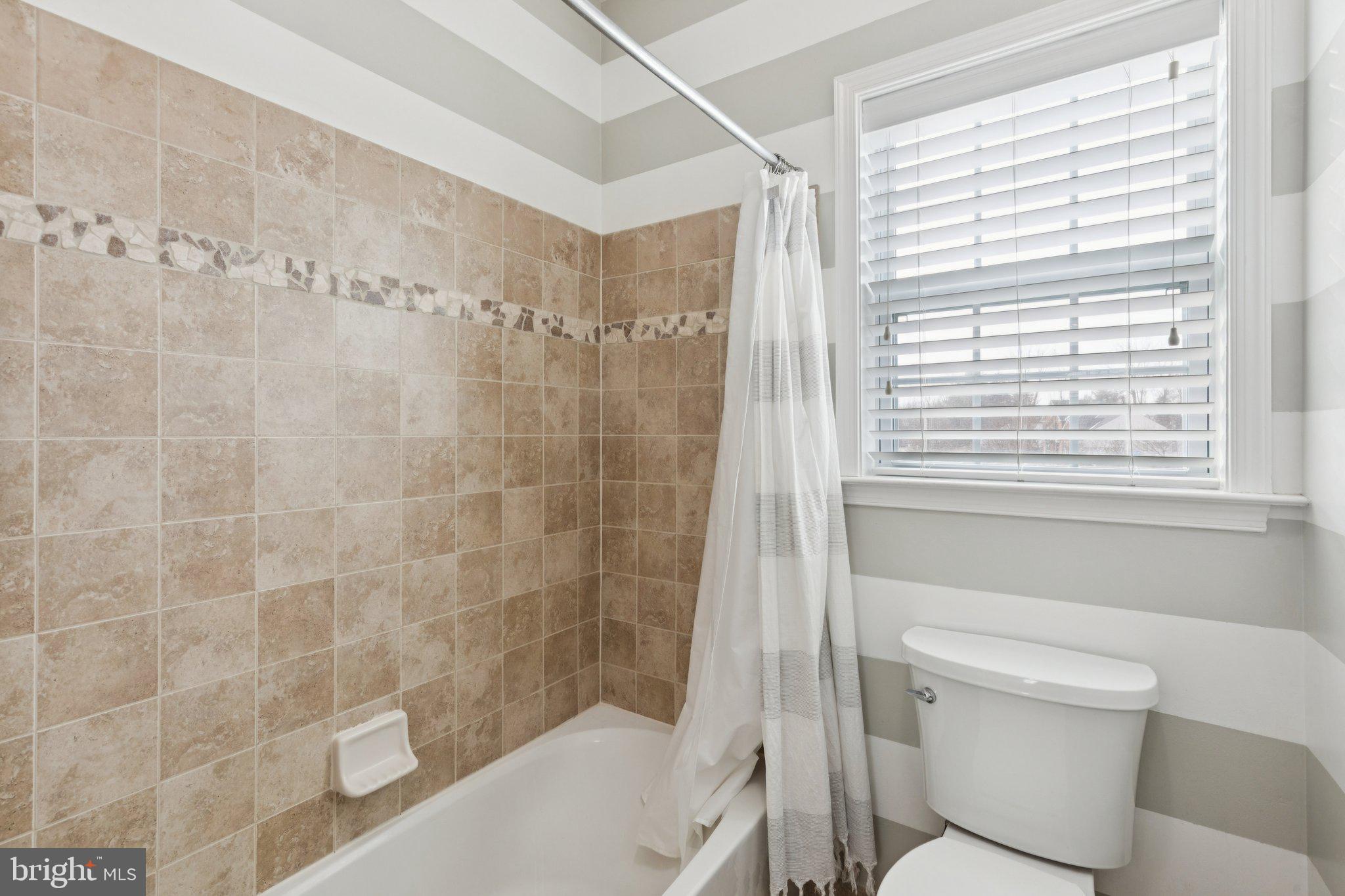 WARRINGTON GLEN - Residential