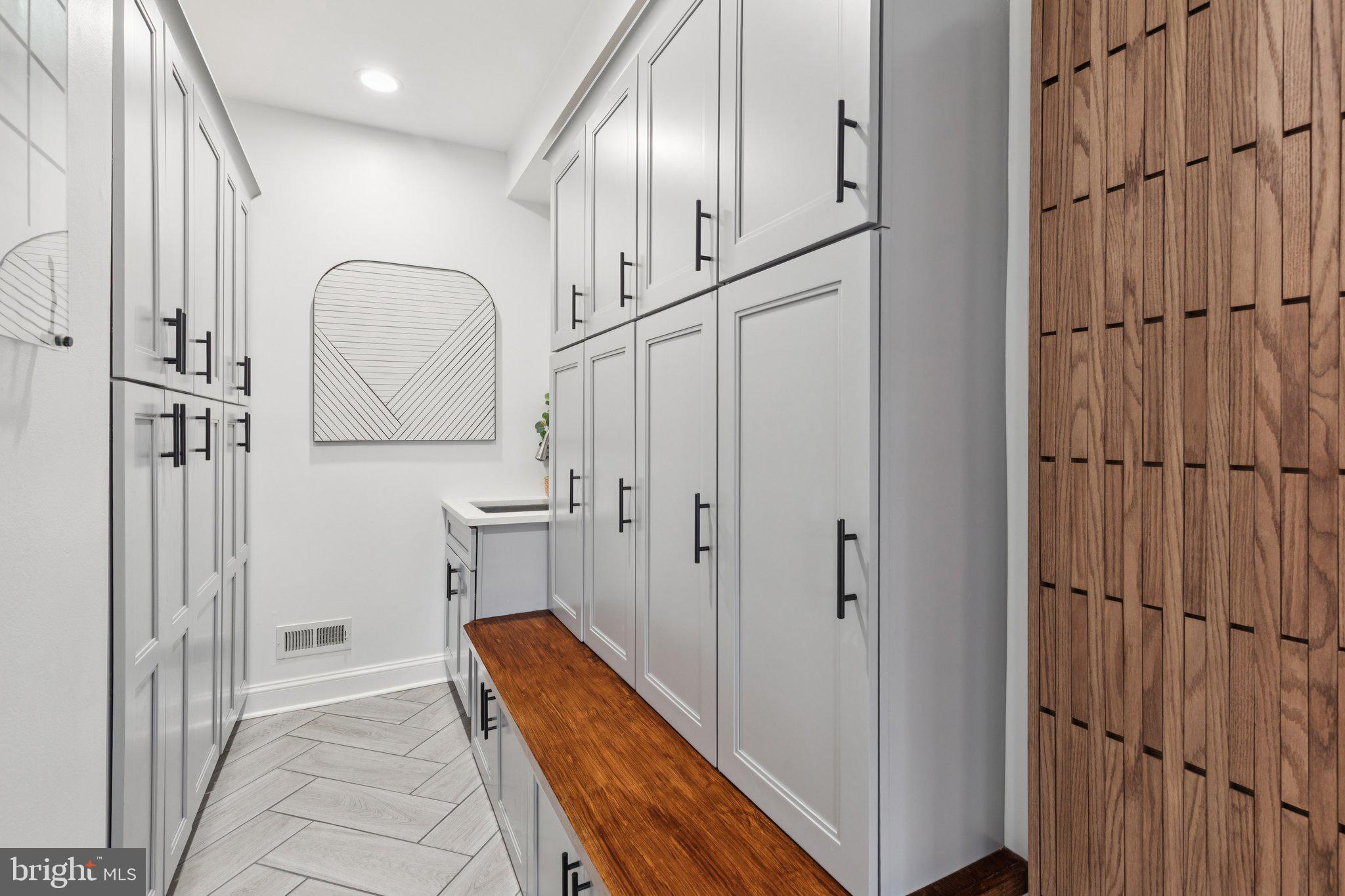 WARRINGTON GLEN - Residential