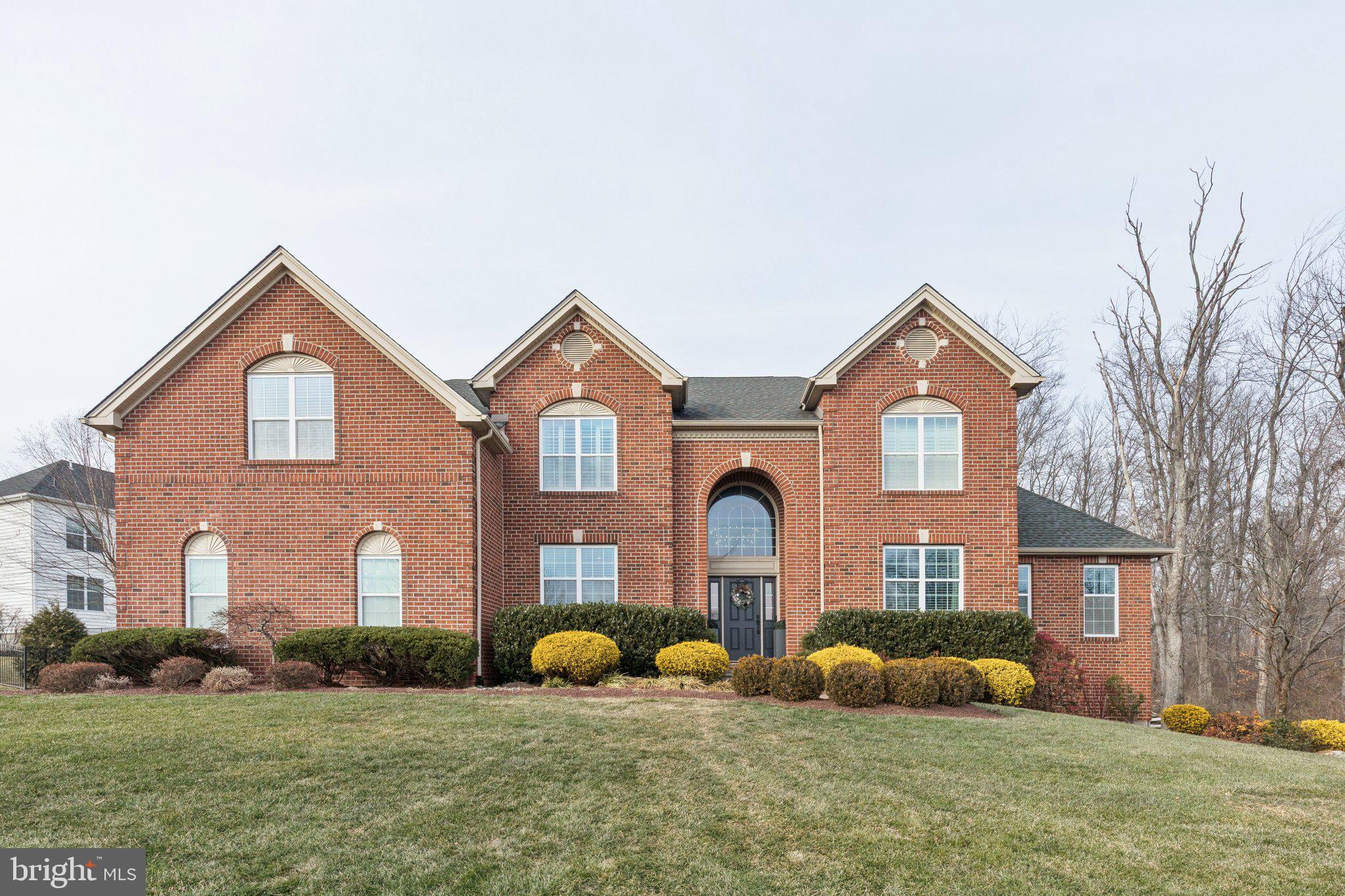 WARRINGTON GLEN - Residential