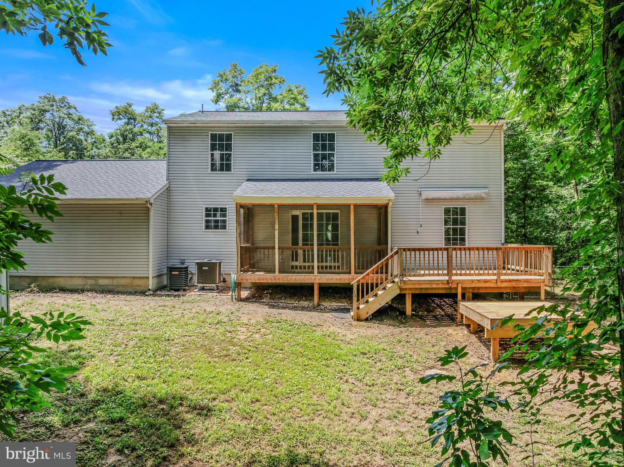 MEADOWS OF WOODBRIER - Residential