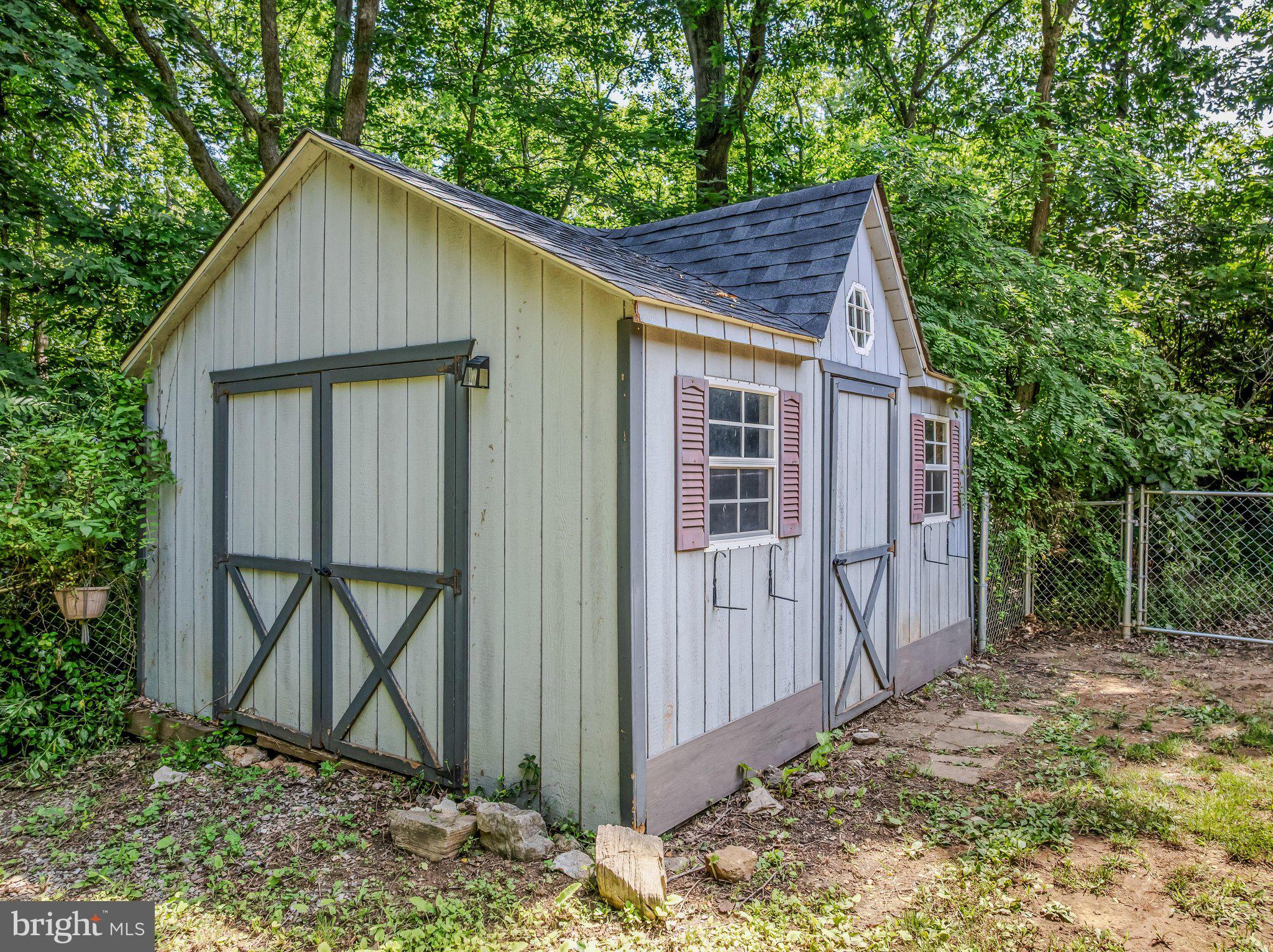 MEADOWS OF WOODBRIER - Residential