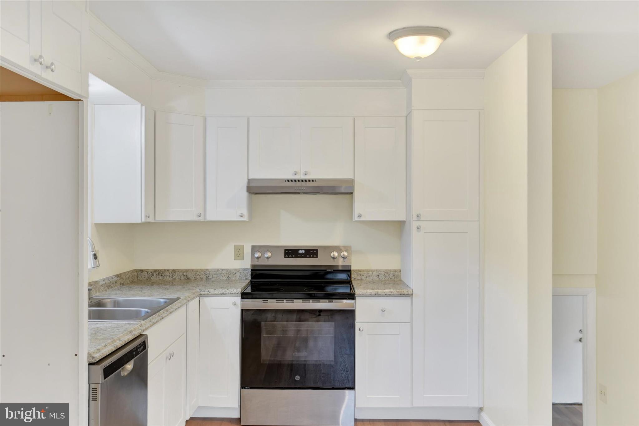 DERRY TOWNSHIP - Residential