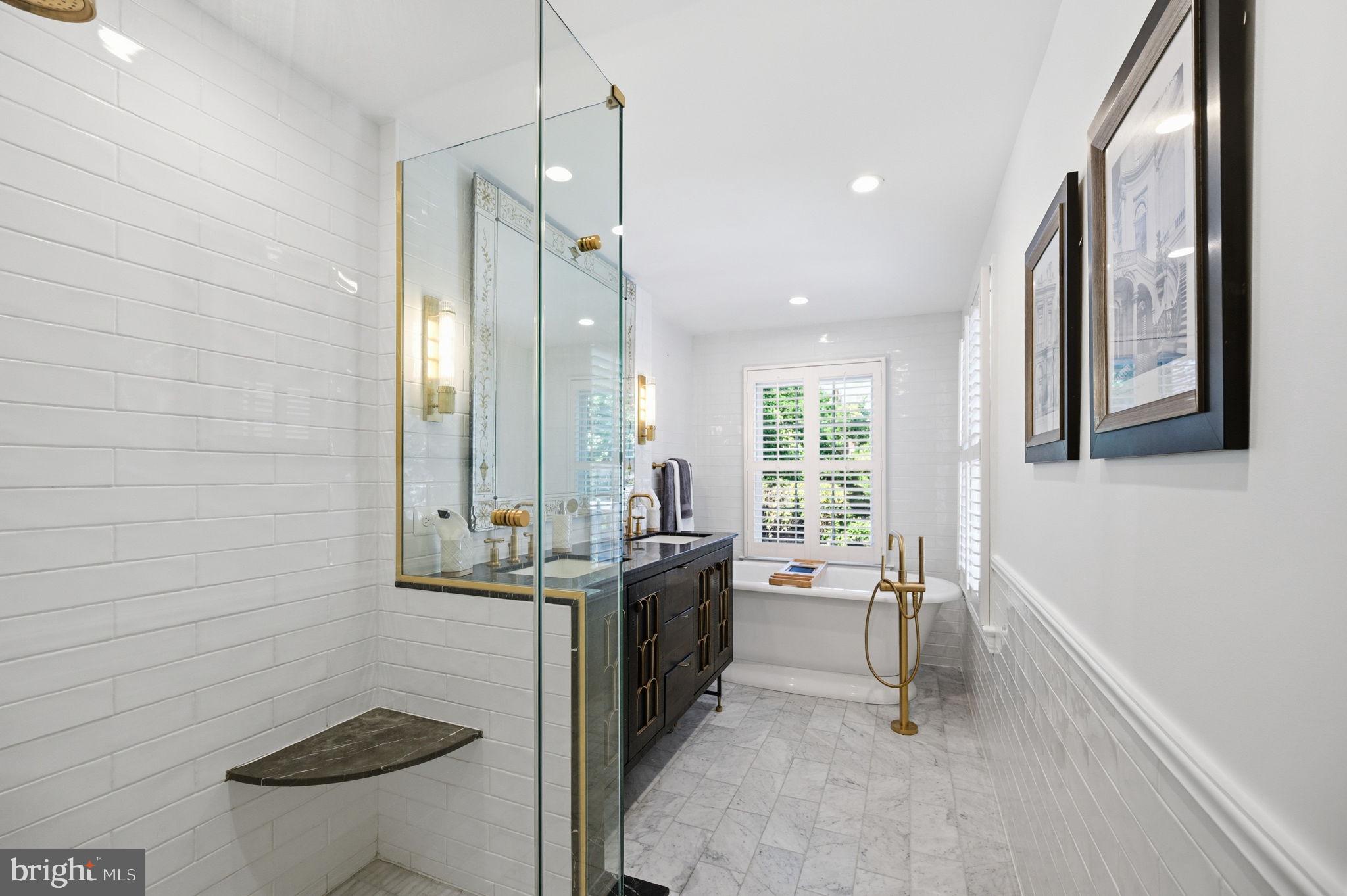OLD TOWN ALEXANDRIA - Residential