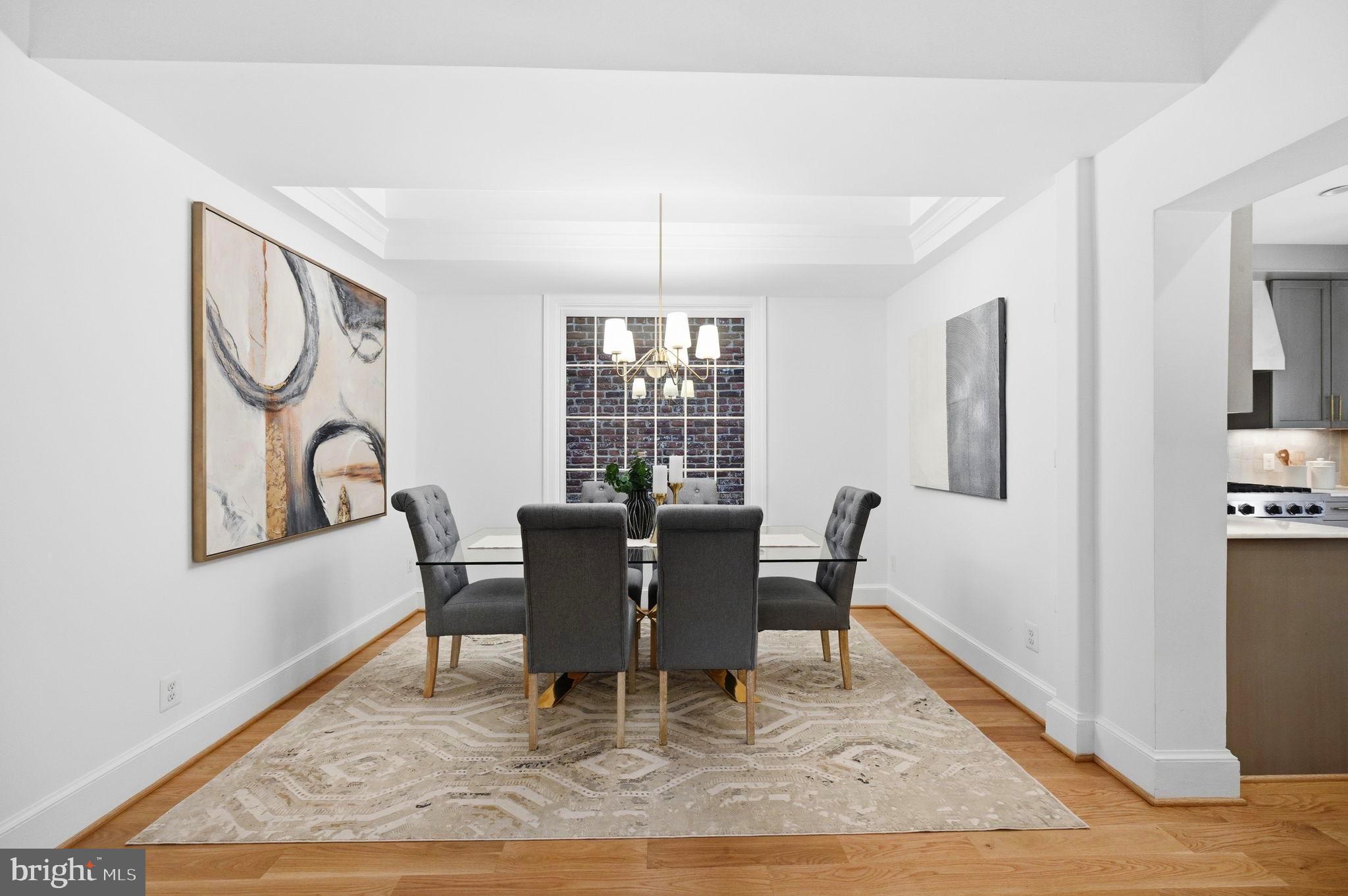 OLD TOWN ALEXANDRIA - Residential