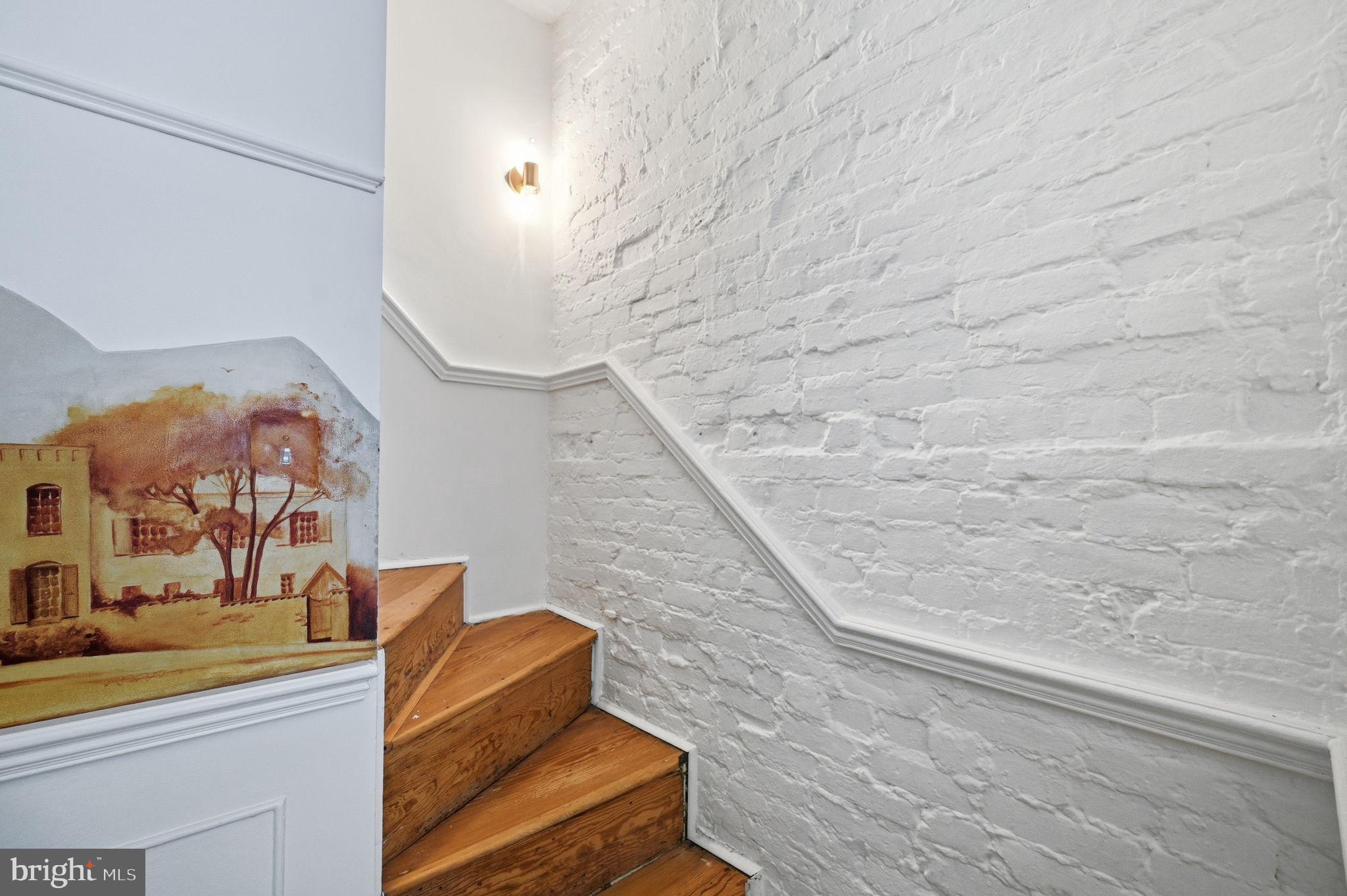 OLD TOWN ALEXANDRIA - Residential