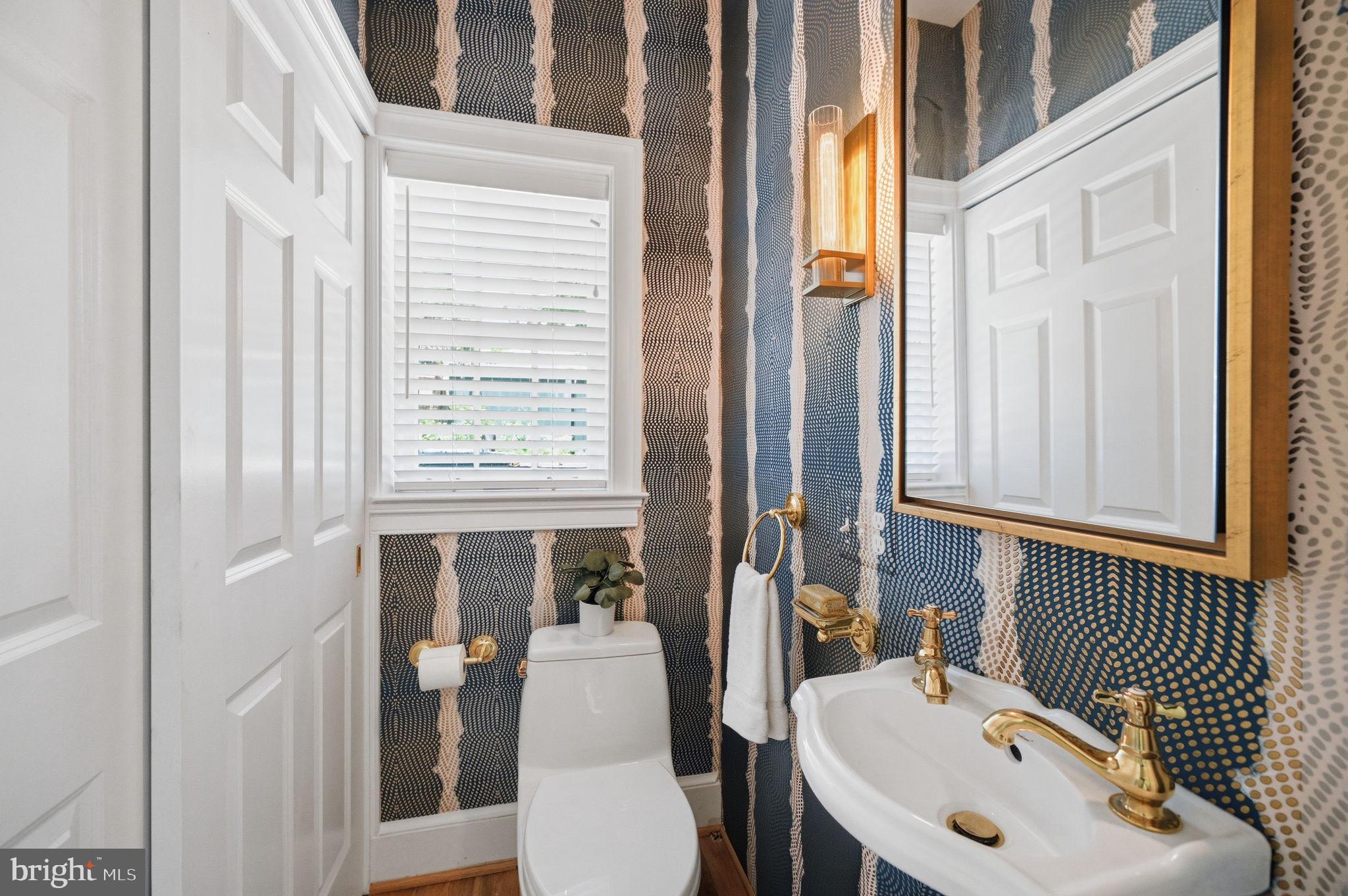 OLD TOWN ALEXANDRIA - Residential