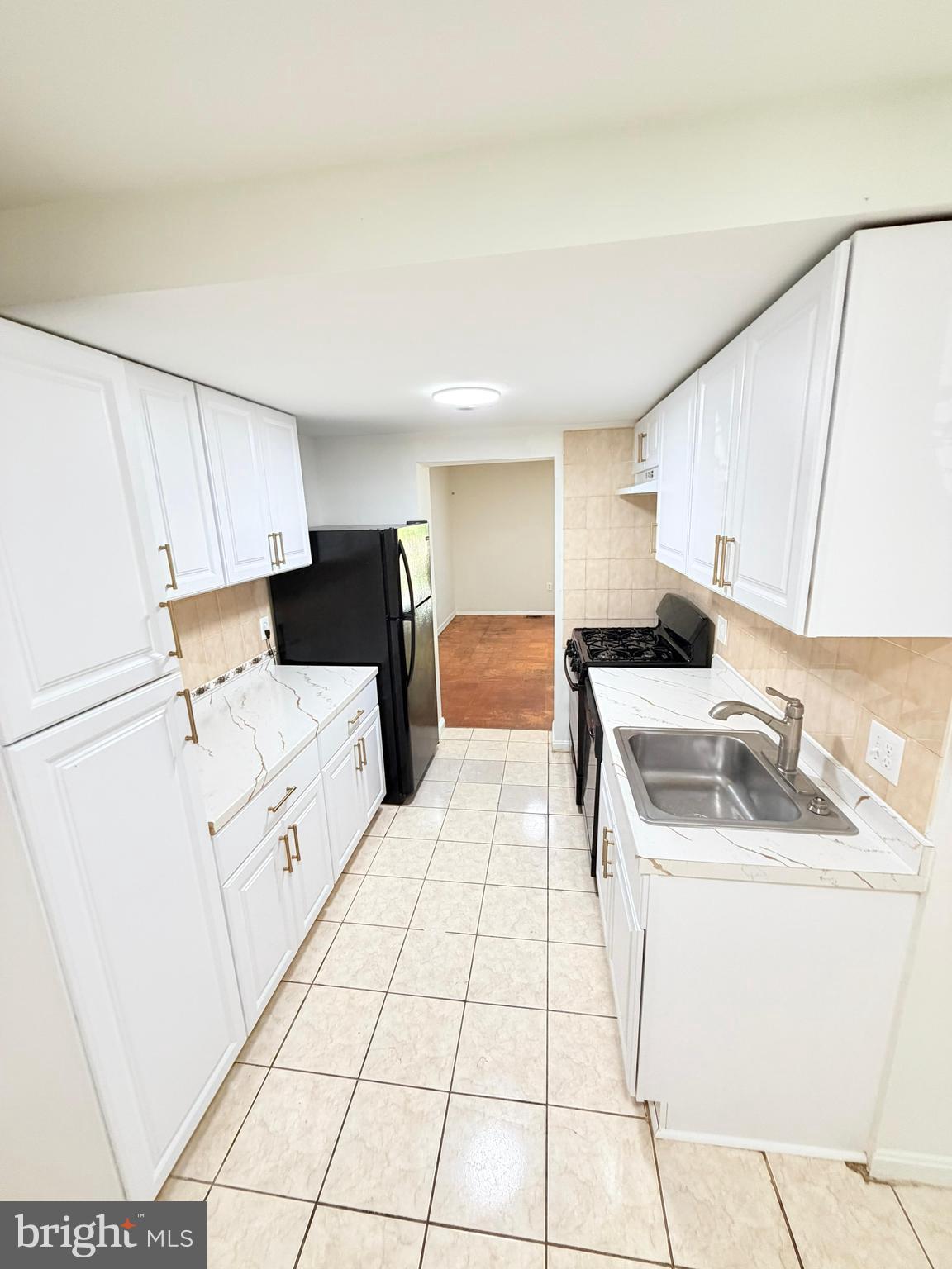BURNT MILLS TOWNHOUSES - Residential