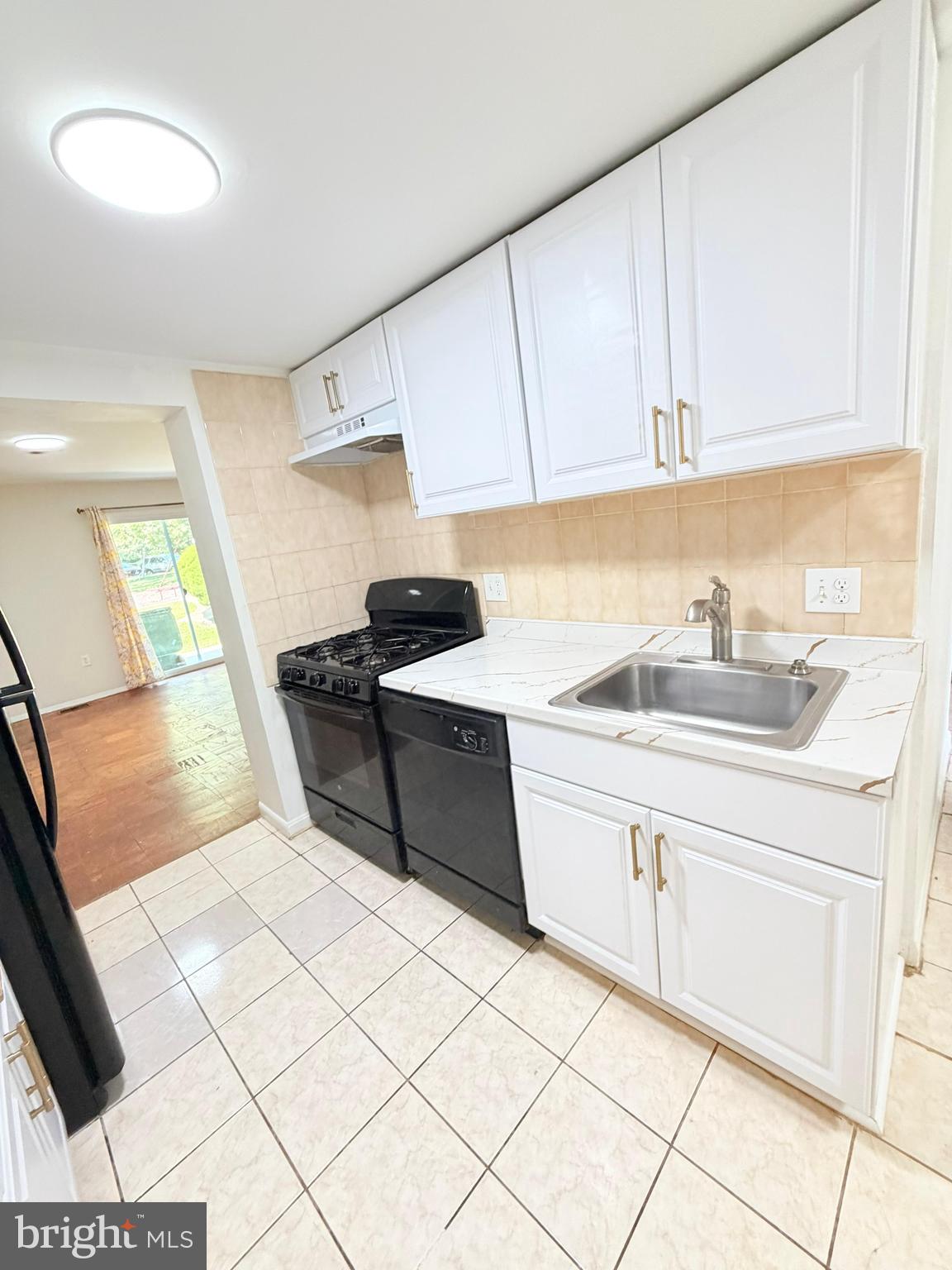 BURNT MILLS TOWNHOUSES - Residential