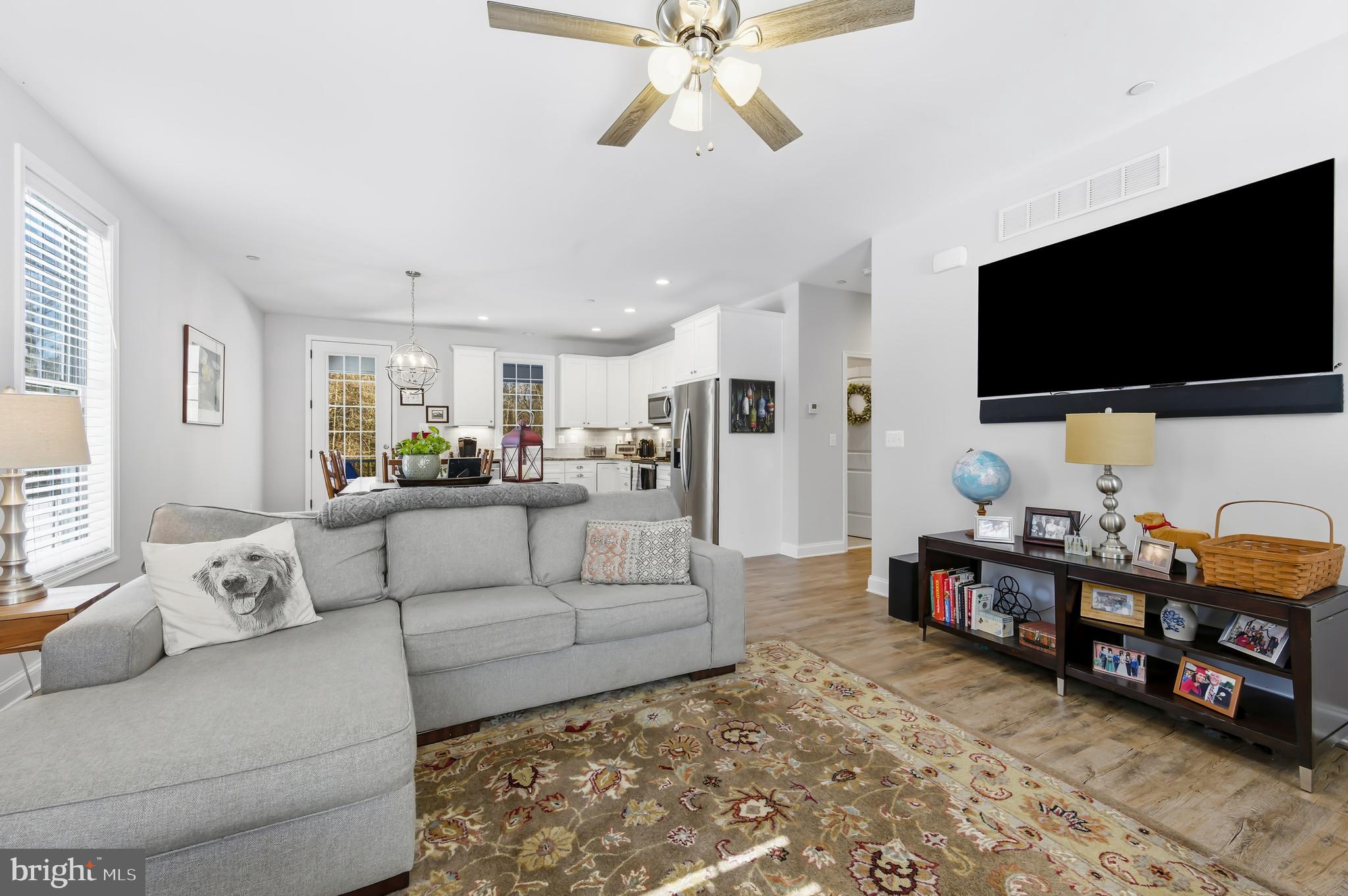 CHESAPEAKE LANDING - Residential