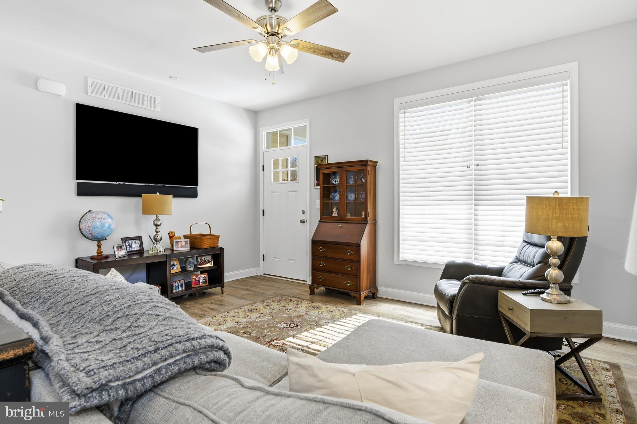 CHESAPEAKE LANDING - Residential
